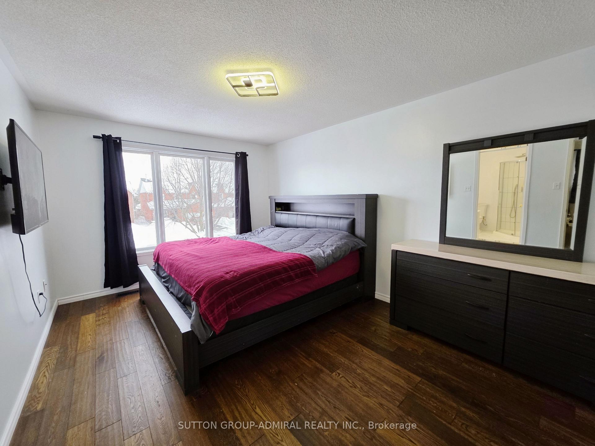 Photo 15 of 96 Golden Meadow Road, Barrie, Innis-Shore — HOMEH