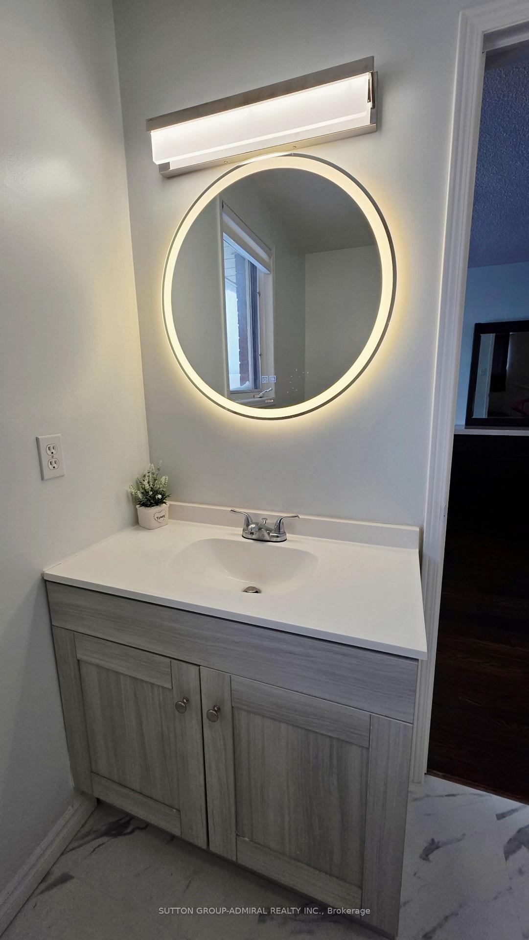 Photo 23 of 96 Golden Meadow Road, Barrie, Innis-Shore — HOMEH