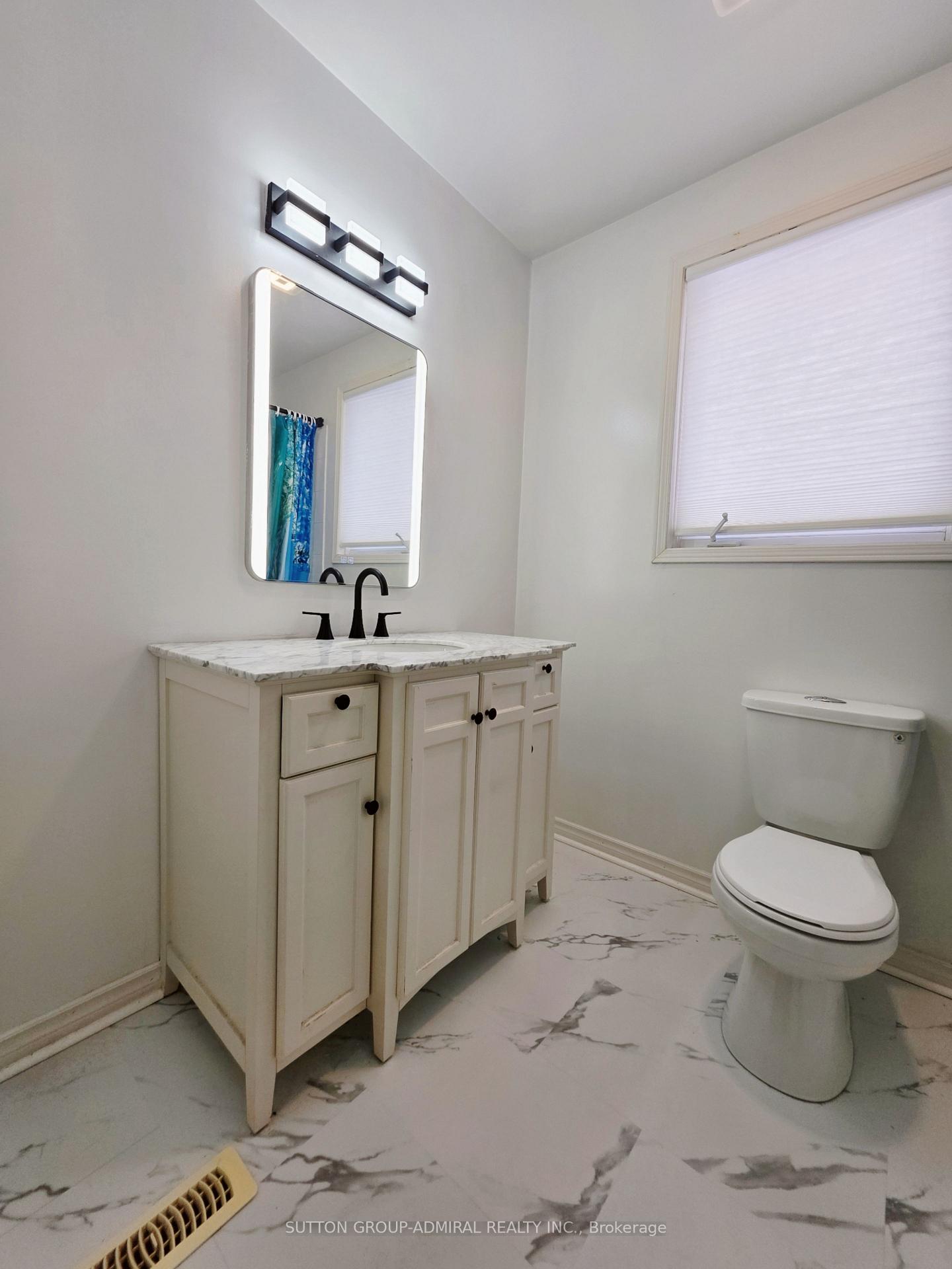 Photo 21 of 96 Golden Meadow Road, Barrie, Innis-Shore — HOMEH