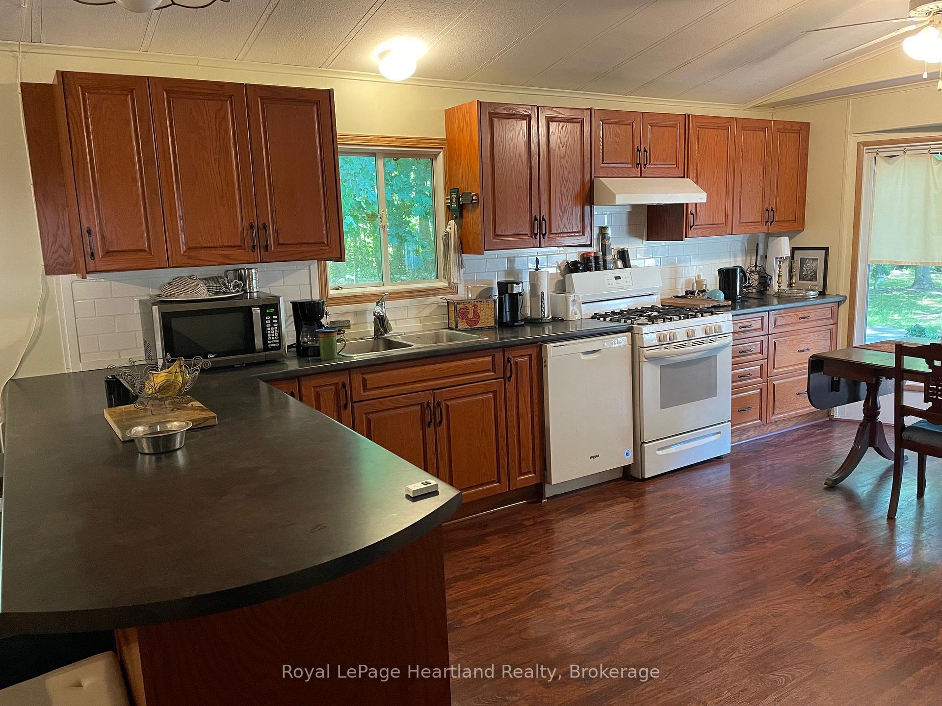 Photo 13 of 16 Cree Lane, Ashfield-Colborne-Wawanosh, Colborne Twp — HOMEH