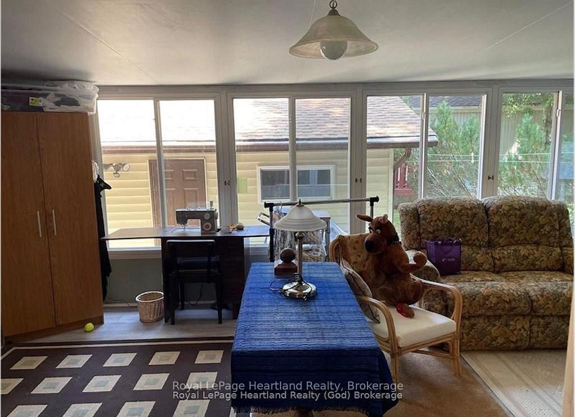 Photo 18 of 16 Cree Lane, Ashfield-Colborne-Wawanosh, Colborne Twp — HOMEH
