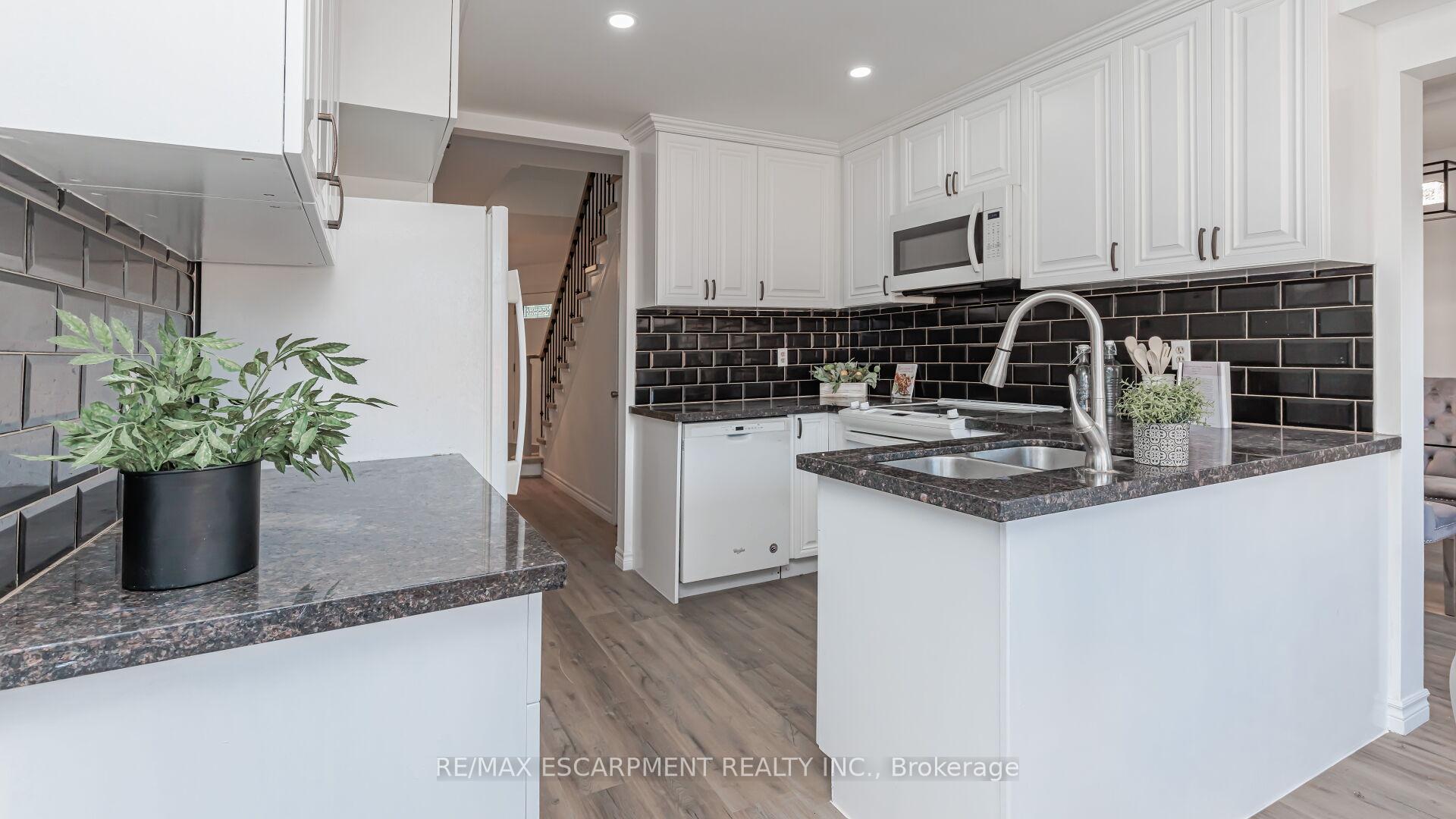 Photo 25 of 3 Mornington Drive, Hamilton, Crerar — HOMEH