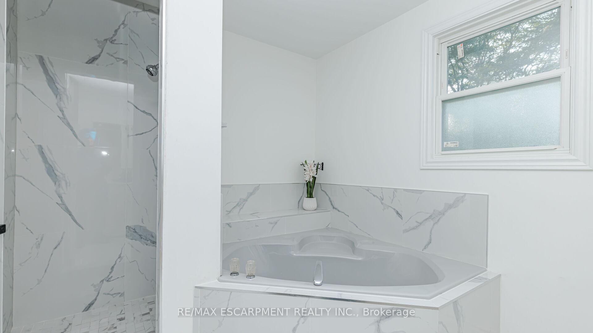 Photo 3 of 3 Mornington Drive, Hamilton, Crerar — HOMEH