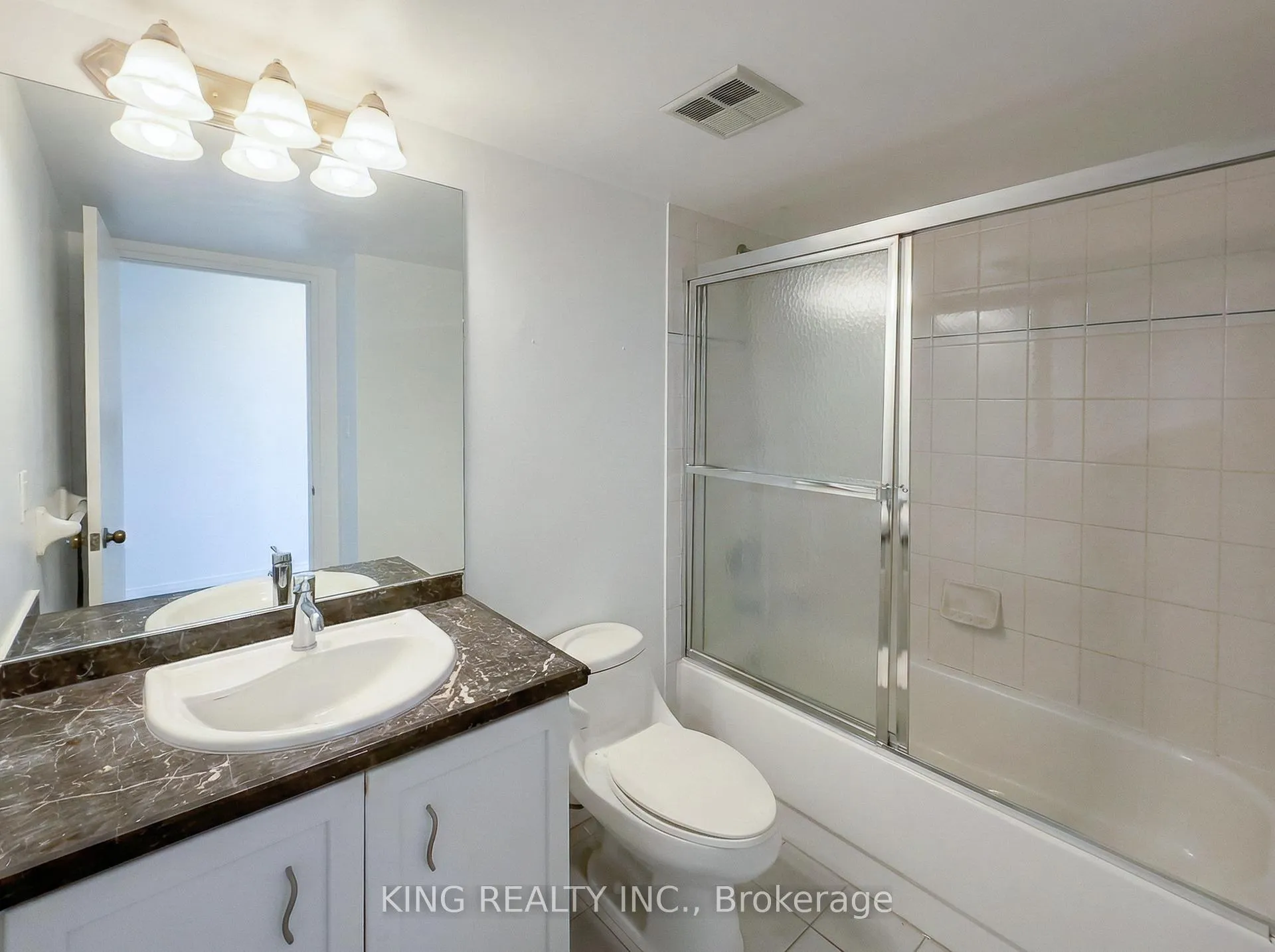 Photo 9 of Unit 1415, 1 Rowntree Road, Etobicoke, Mount Olive-Silverstone-Jamestown — HOMEH