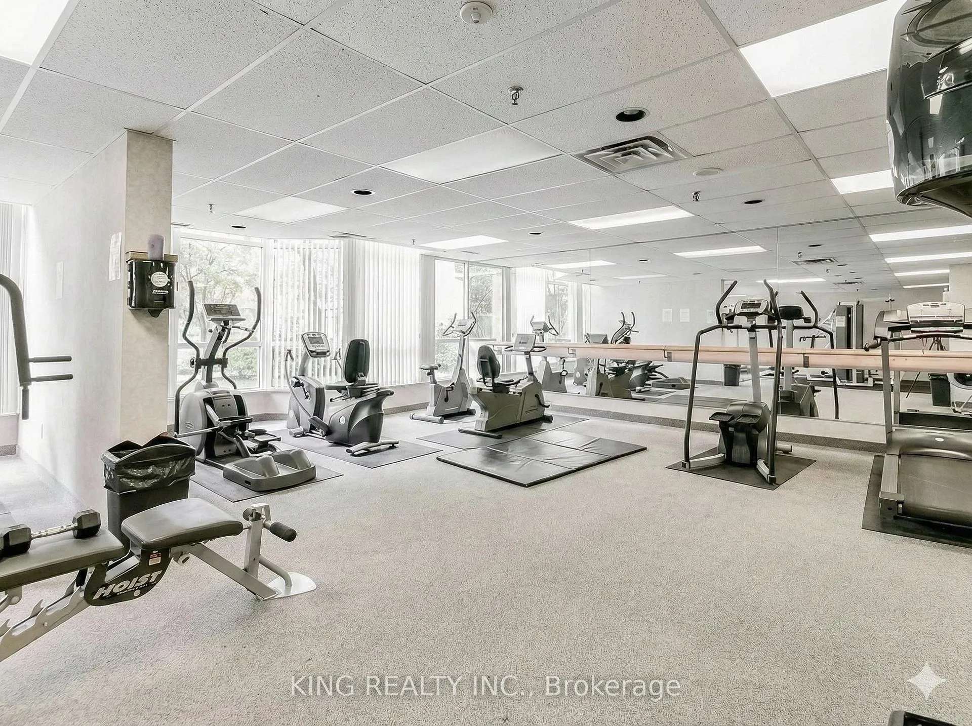 Photo 12 of Unit 1415, 1 Rowntree Road, Etobicoke, Mount Olive-Silverstone-Jamestown — HOMEH