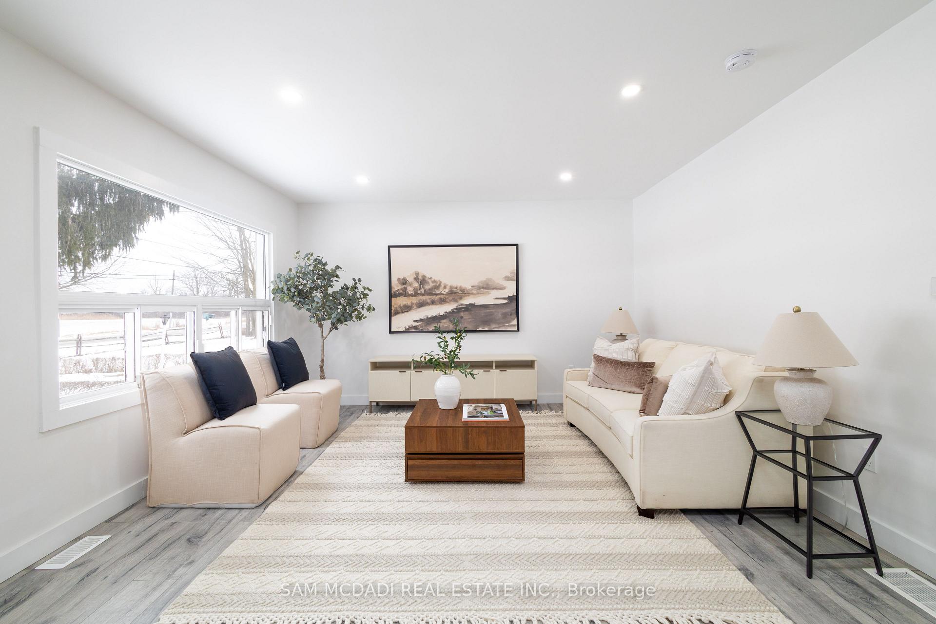 Photo 4 of 100 Green Mountain Road E, Hamilton, Rural Stoney Creek — HOMEH