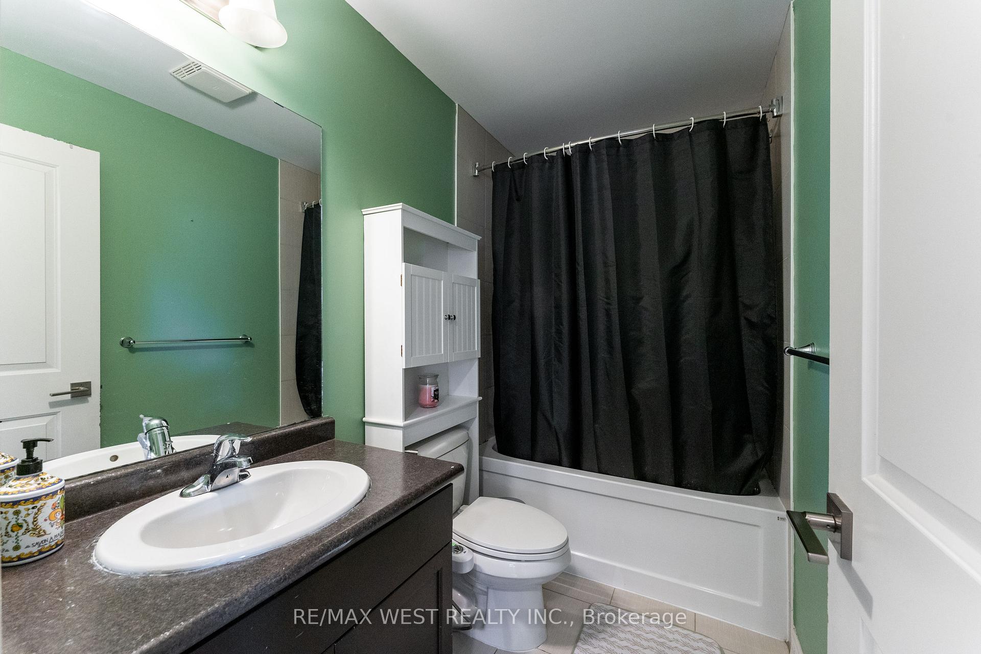 Photo 15 of 71 Sexton Crescent, Hamilton, Ancaster — HOMEH