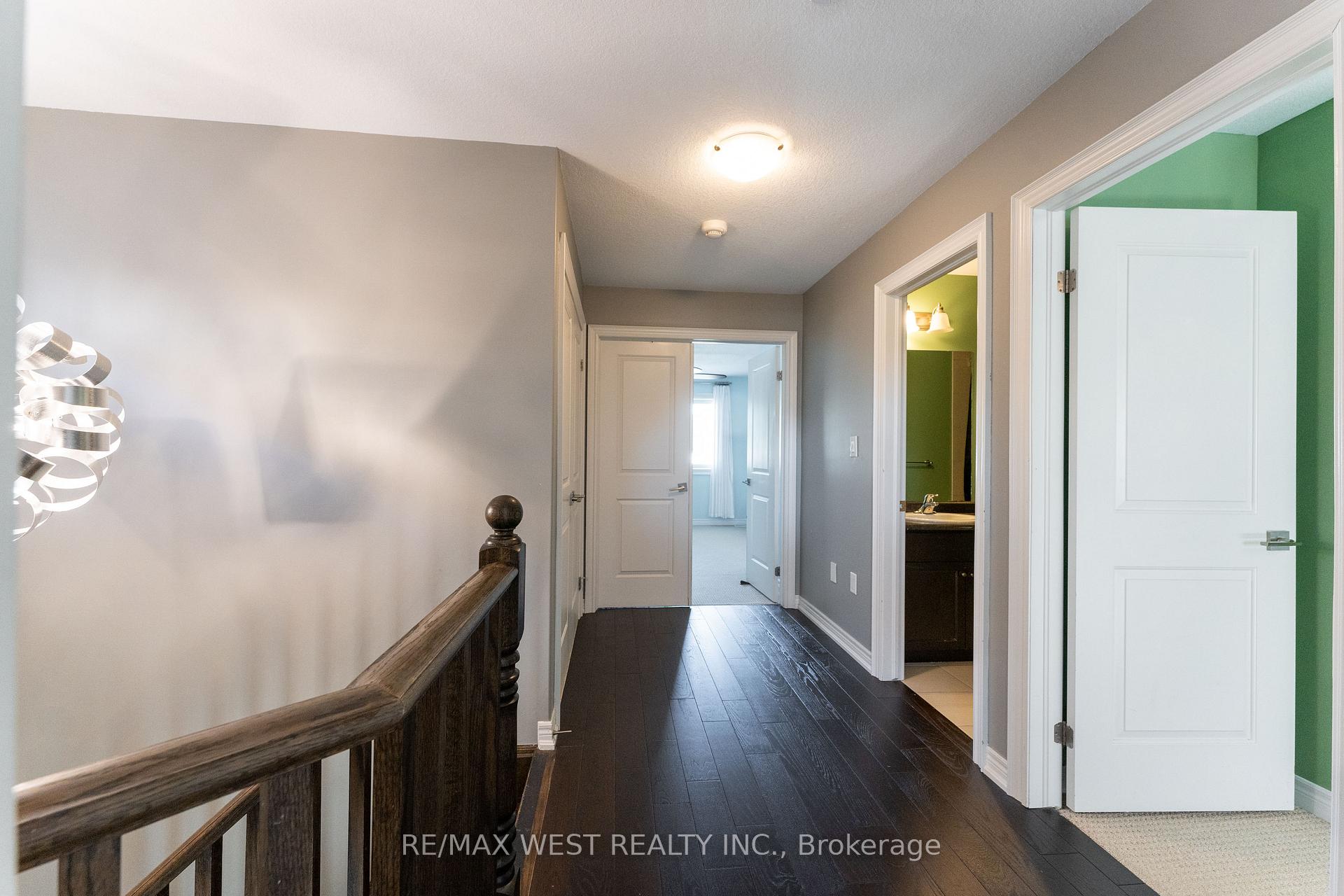 Photo 16 of 71 Sexton Crescent, Hamilton, Ancaster — HOMEH