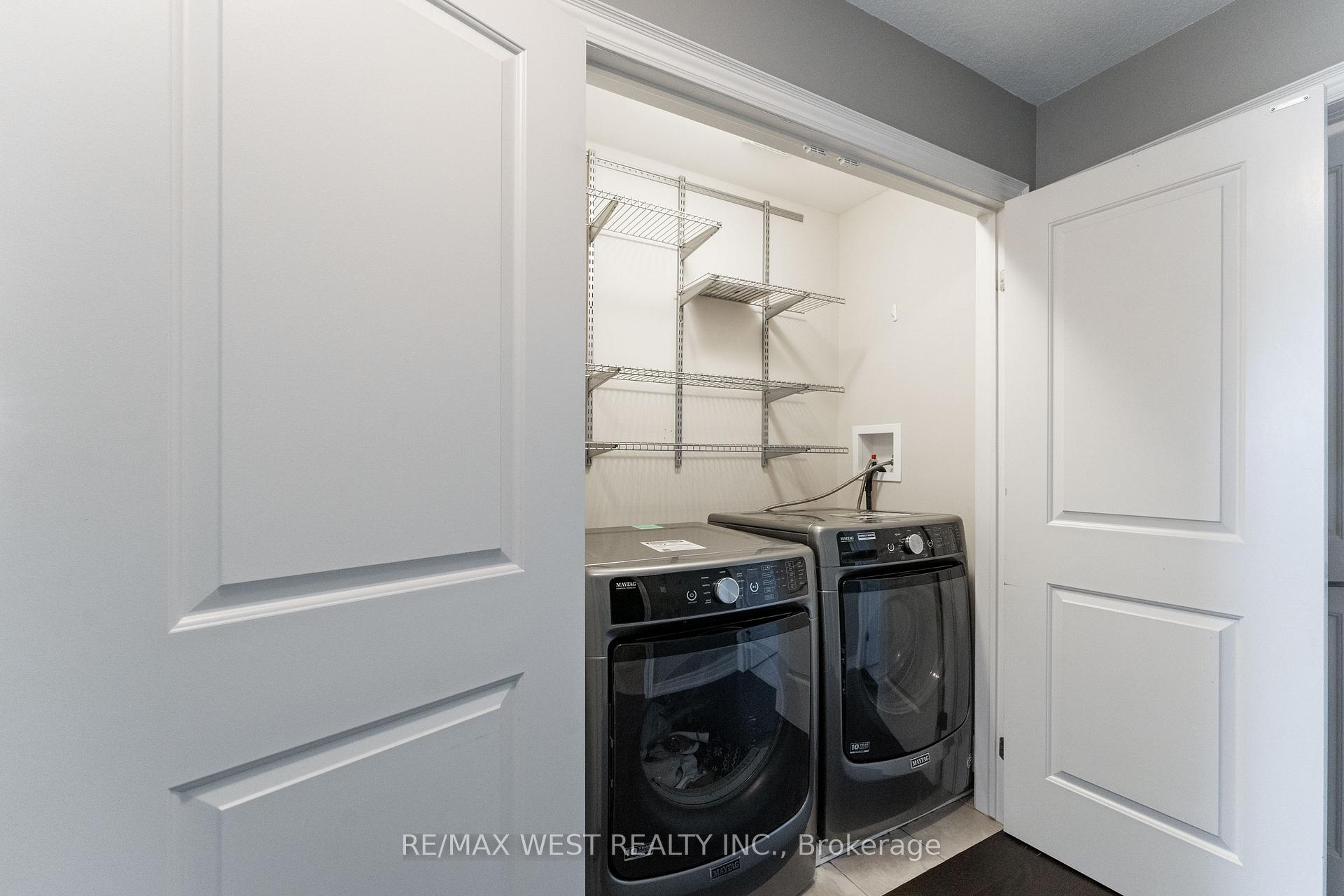Photo 11 of 71 Sexton Crescent, Hamilton, Ancaster — HOMEH
