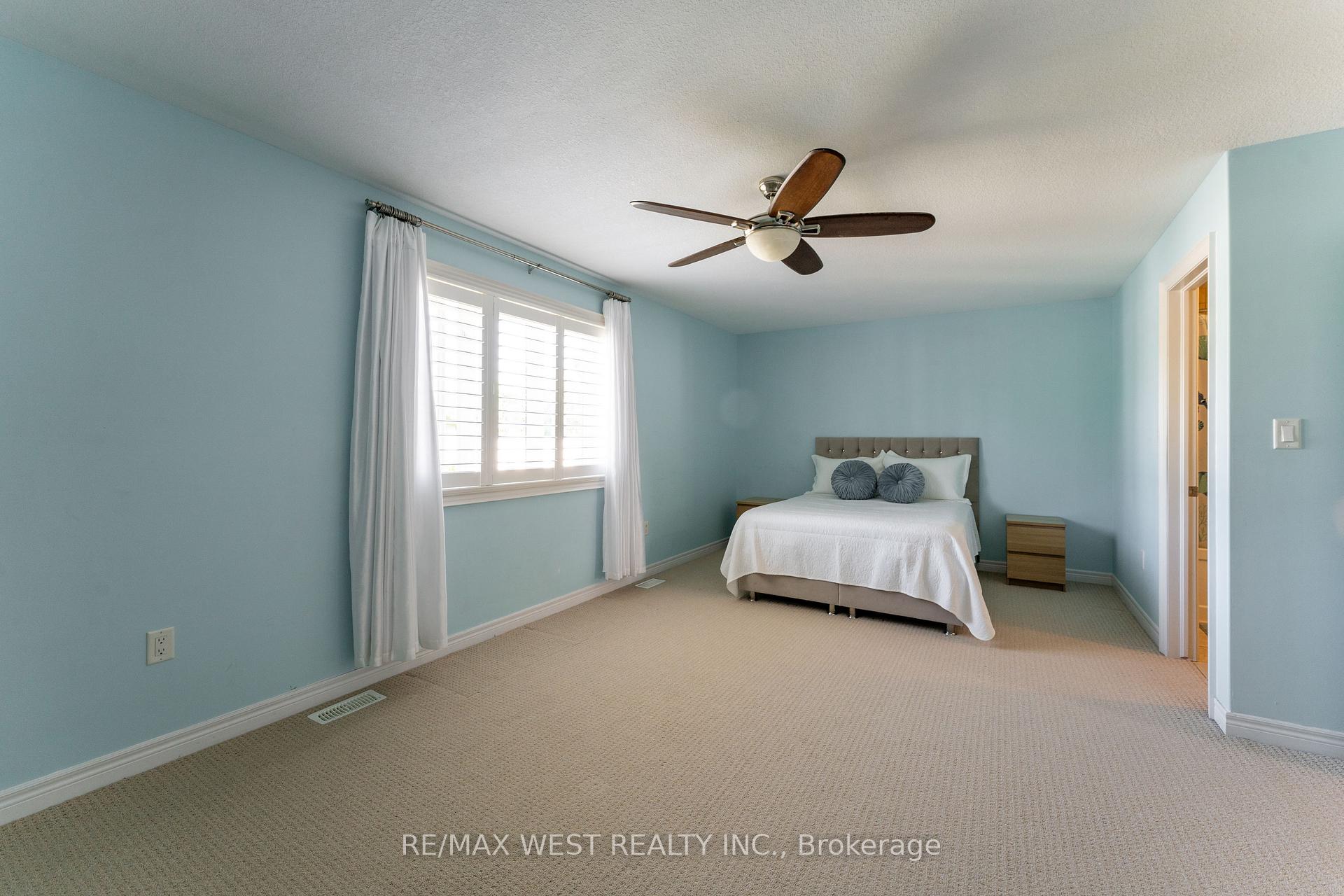 Photo 42 of 71 Sexton Crescent, Hamilton, Ancaster — HOMEH