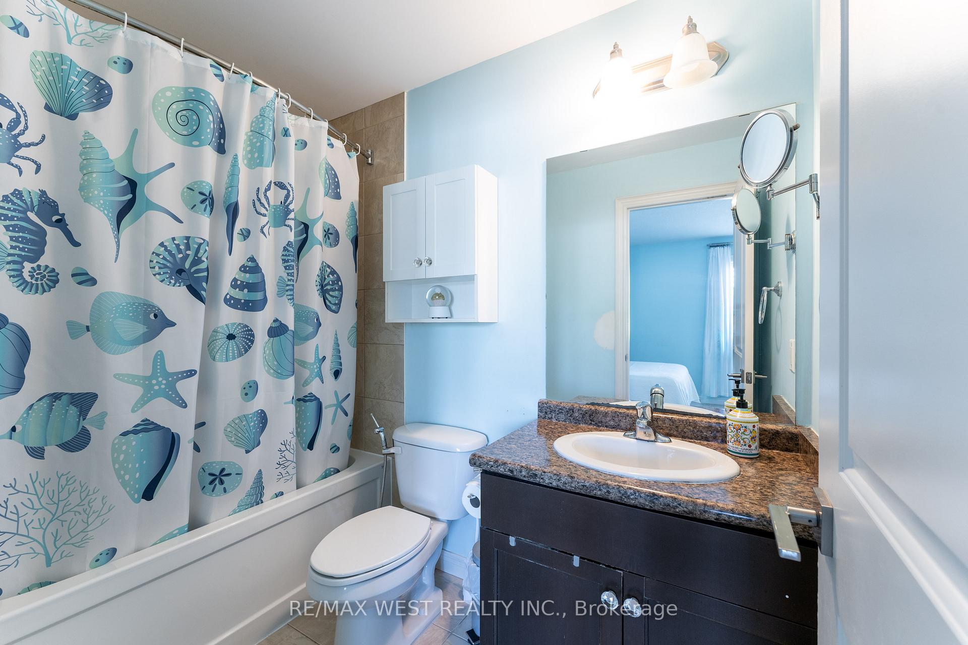 Photo 37 of 71 Sexton Crescent, Hamilton, Ancaster — HOMEH