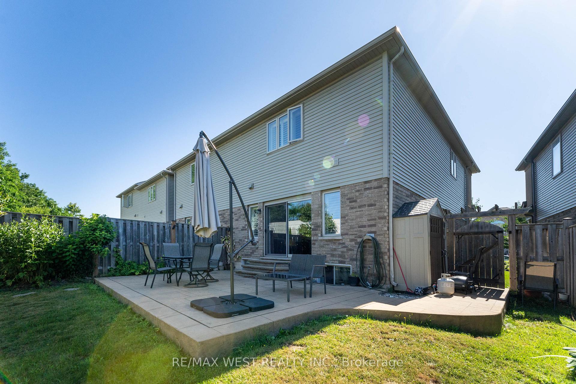 Photo 33 of 71 Sexton Crescent, Hamilton, Ancaster — HOMEH