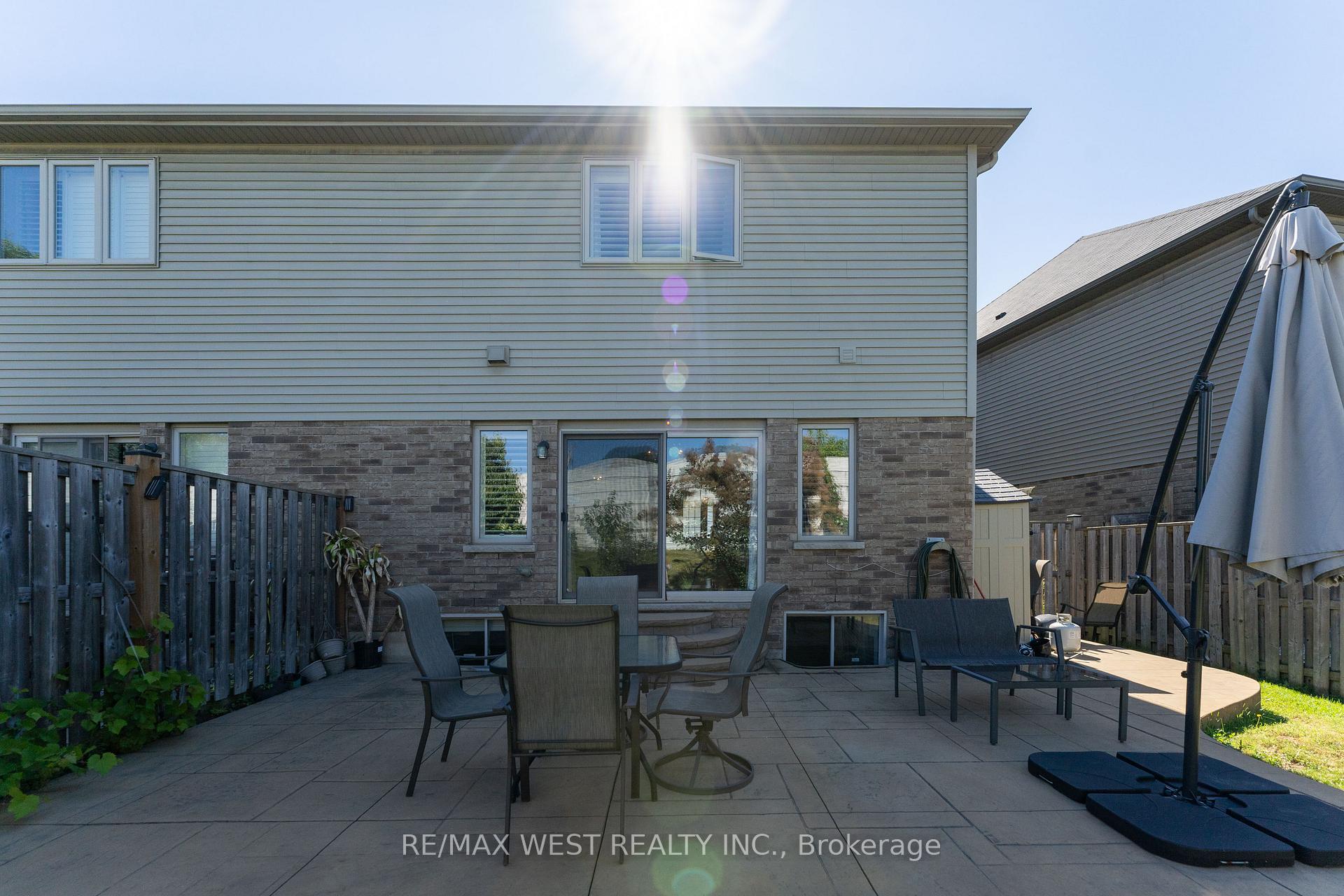 Photo 24 of 71 Sexton Crescent, Hamilton, Ancaster — HOMEH