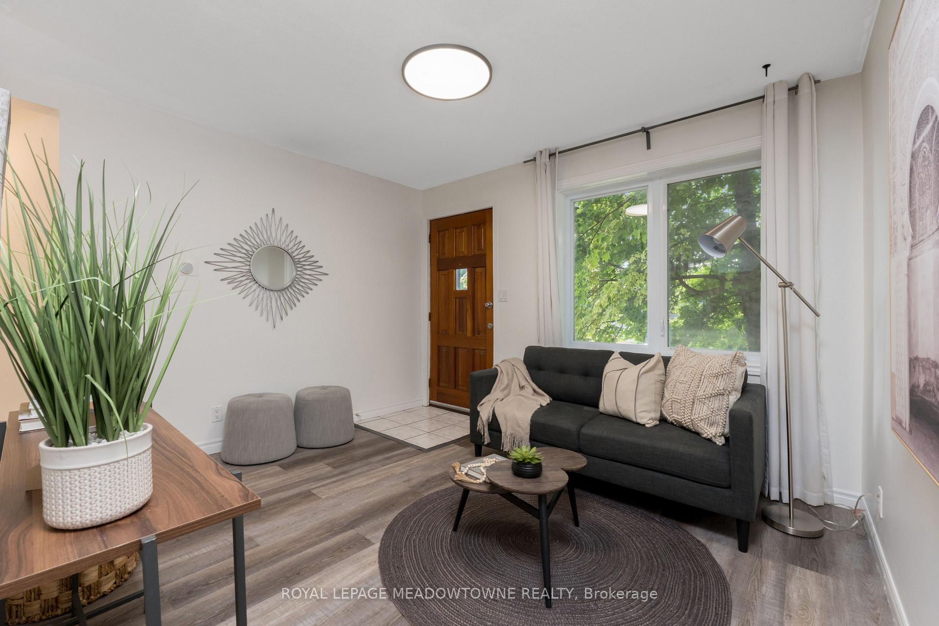 Photo 8 of 112 Elizabeth Street, Guelph, St. Patrick's Ward — HOMEH