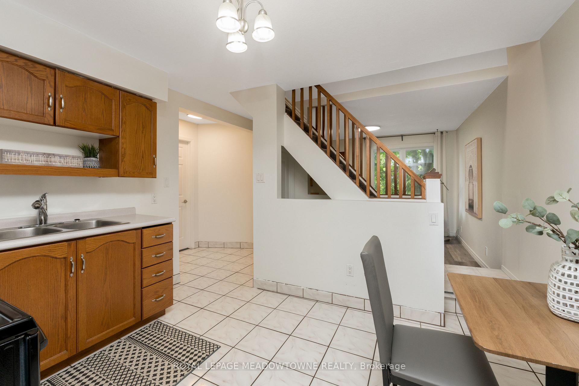 Photo 13 of 112 Elizabeth Street, Guelph, St. Patrick's Ward — HOMEH