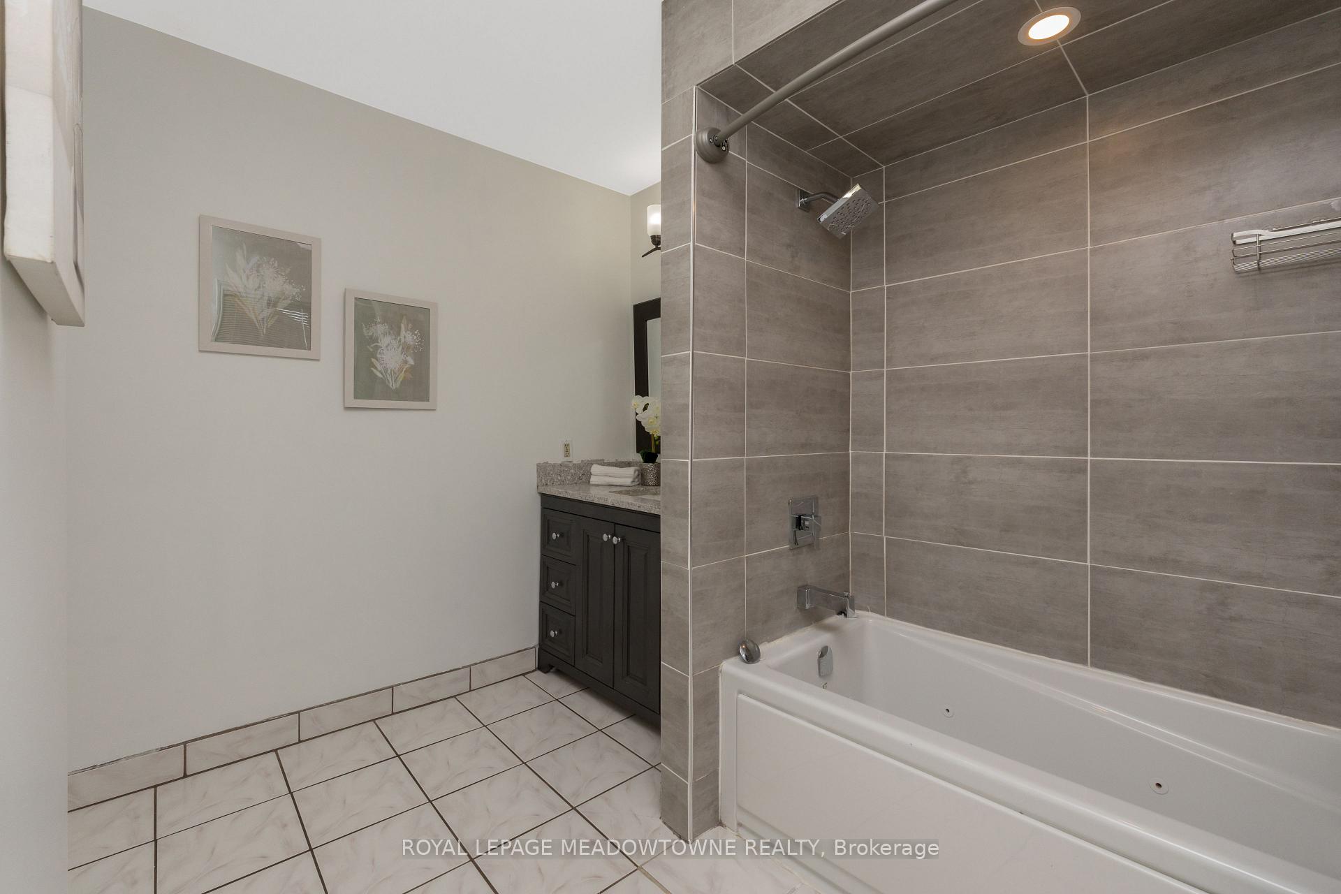 Photo 19 of 112 Elizabeth Street, Guelph, St. Patrick's Ward — HOMEH