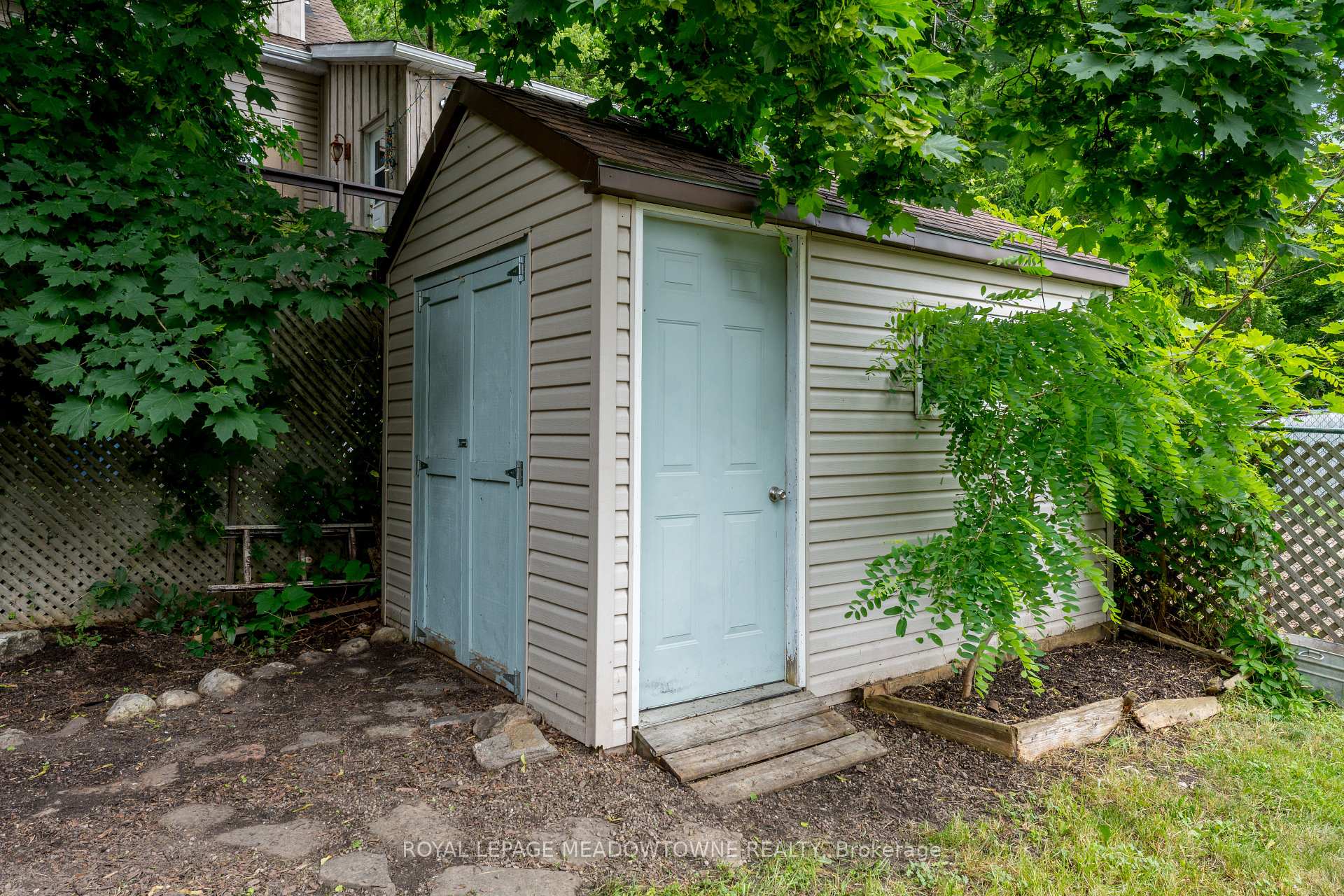 Photo 32 of 112 Elizabeth Street, Guelph, St. Patrick's Ward — HOMEH