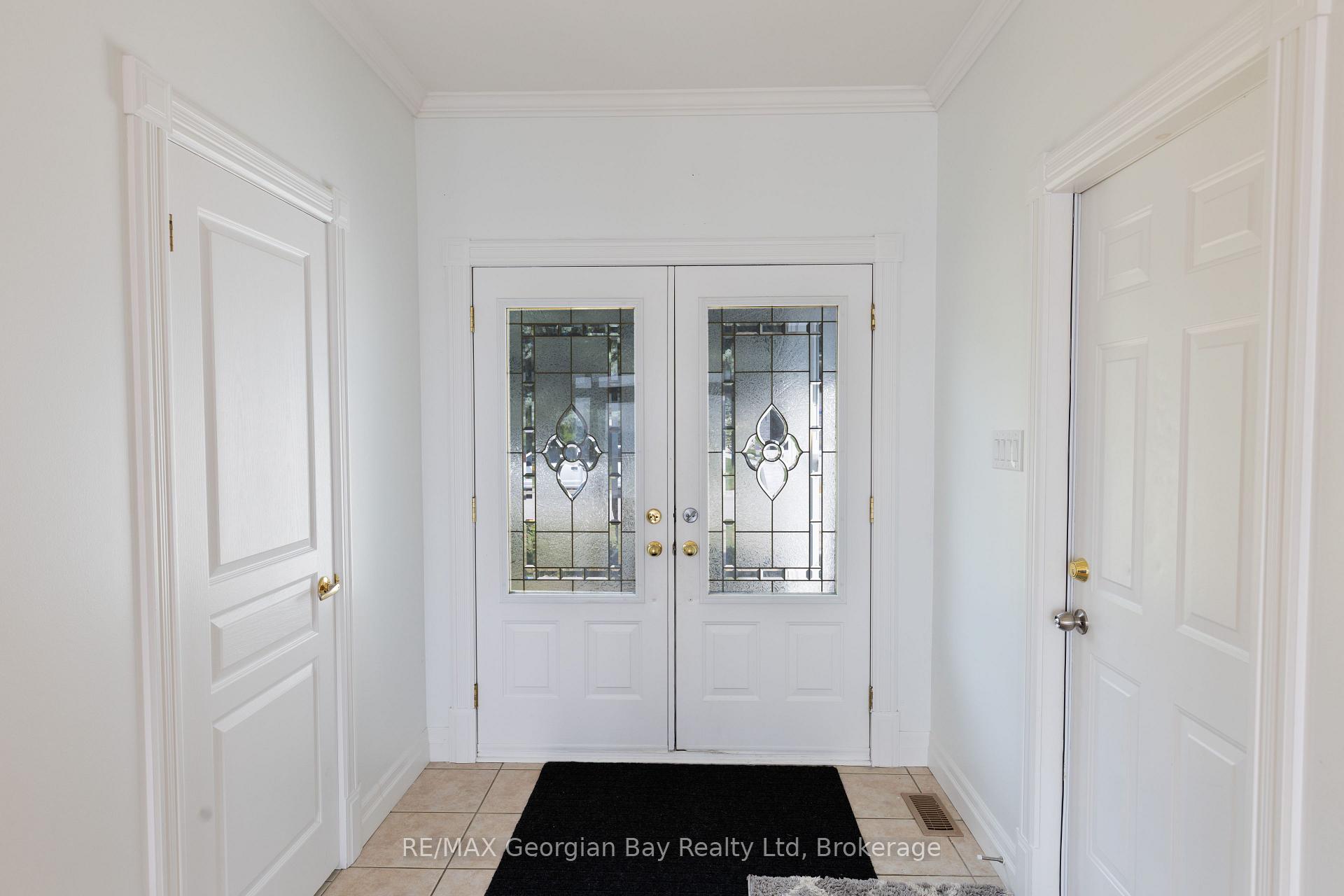 Photo 8 of 369 Aberdeen Boulevard, Midland — HOMEH