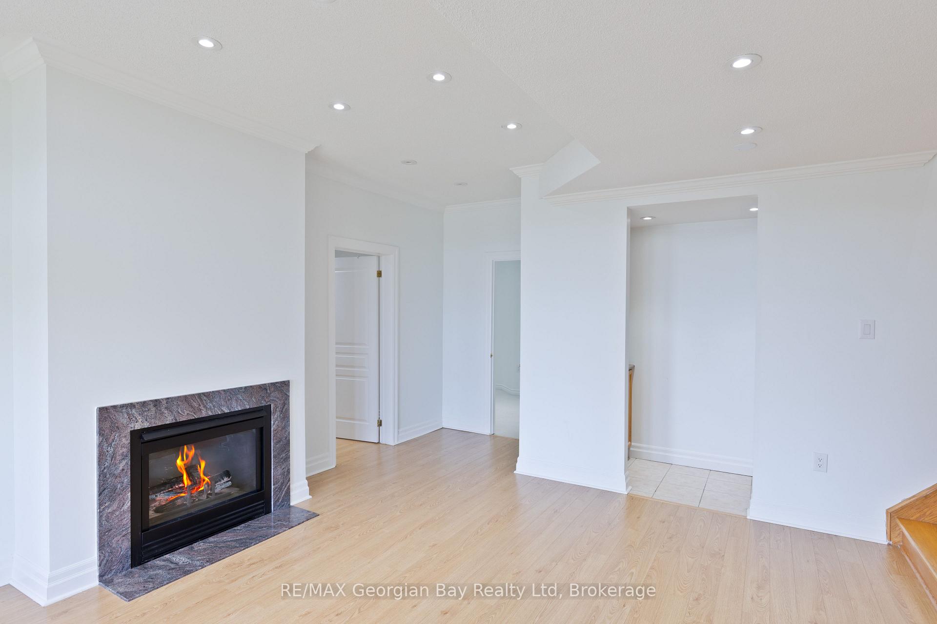 Photo 22 of 369 Aberdeen Boulevard, Midland — HOMEH