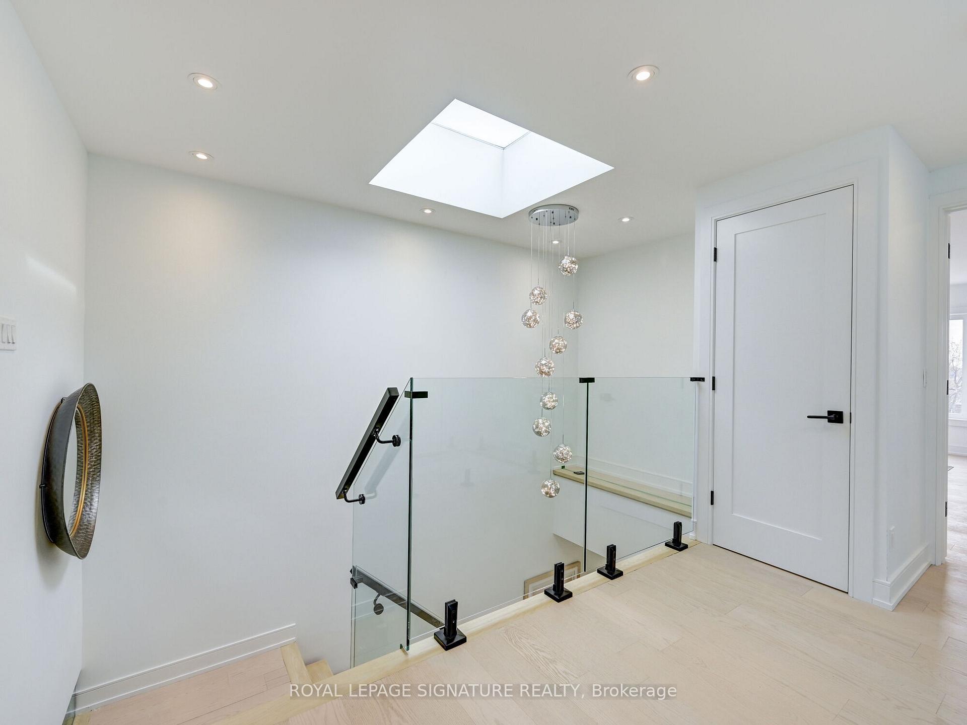 Photo 28 of 376 O'Connor Drive, Toronto, East York — HOMEH