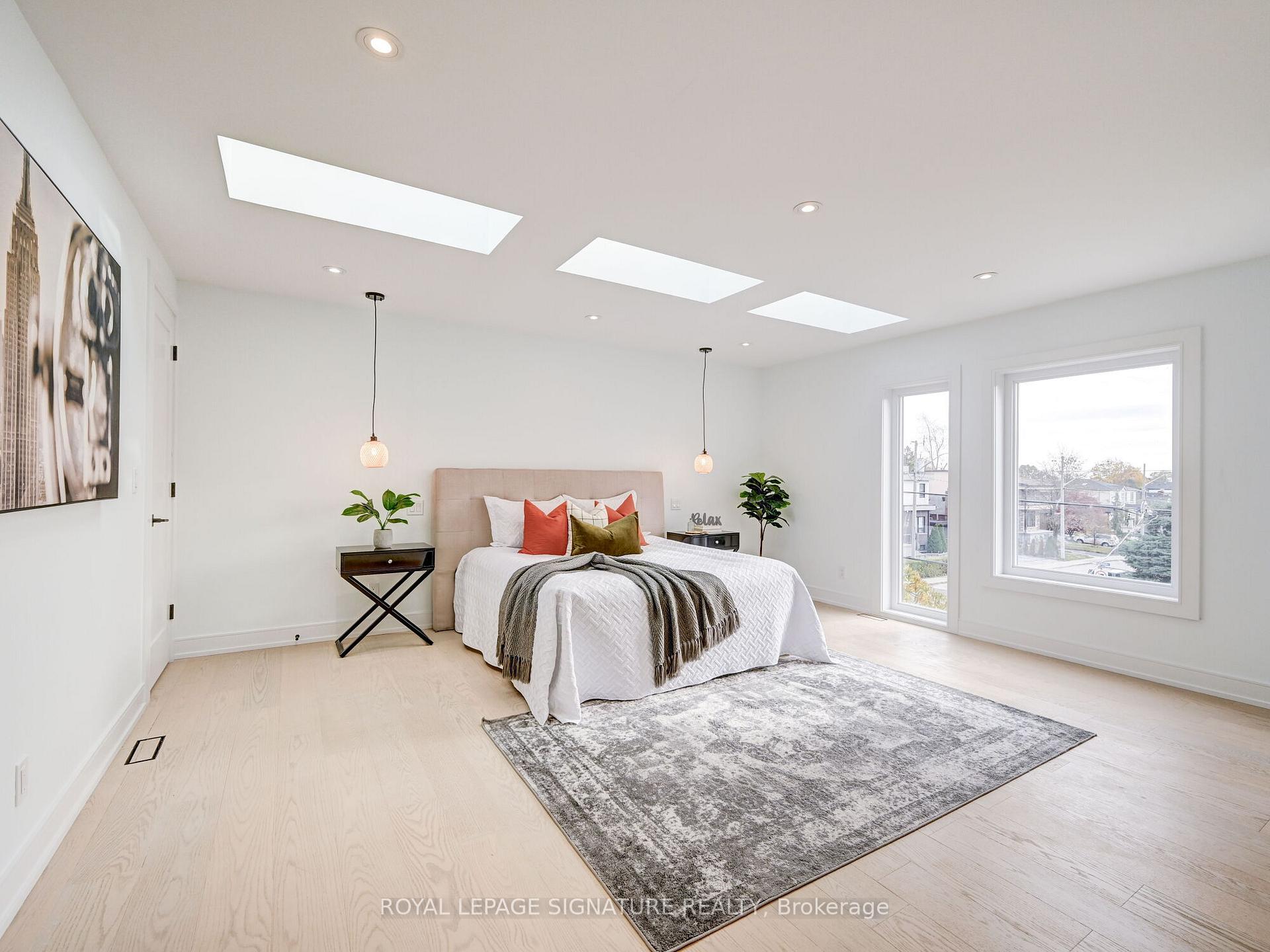 Photo 8 of 376 O'Connor Drive, Toronto, East York — HOMEH