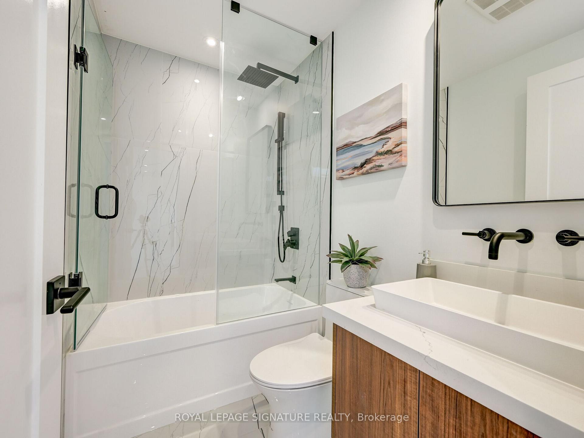Photo 34 of 376 O'Connor Drive, Toronto, East York — HOMEH