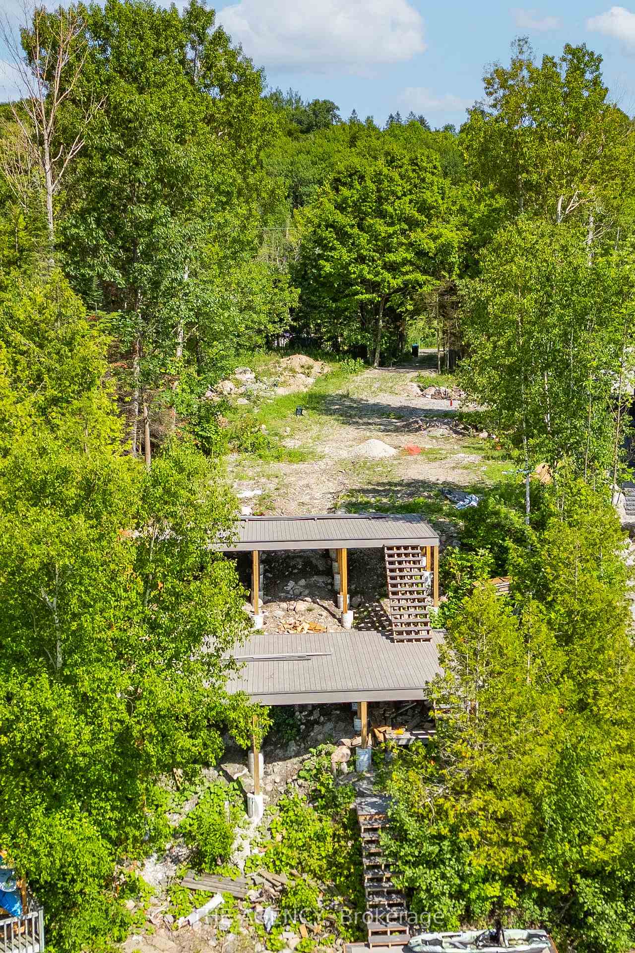 Photo 25 of 466 Silver Birch Drive, Tiny, Rural Tiny — HOMEH