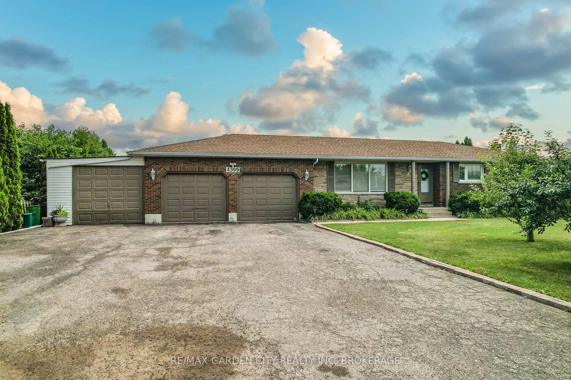Photo 1 of 4399 Fifteenth Street, Lincoln, Lincoln-Jordan/Vineland — HOMEH