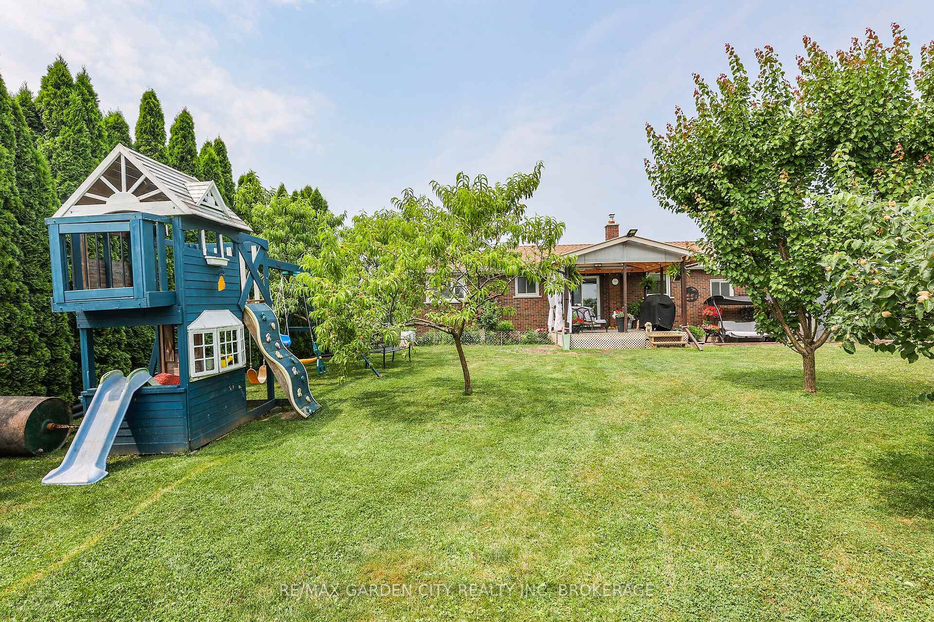 Photo 11 of 4399 Fifteenth Street, Lincoln, Lincoln-Jordan/Vineland — HOMEH