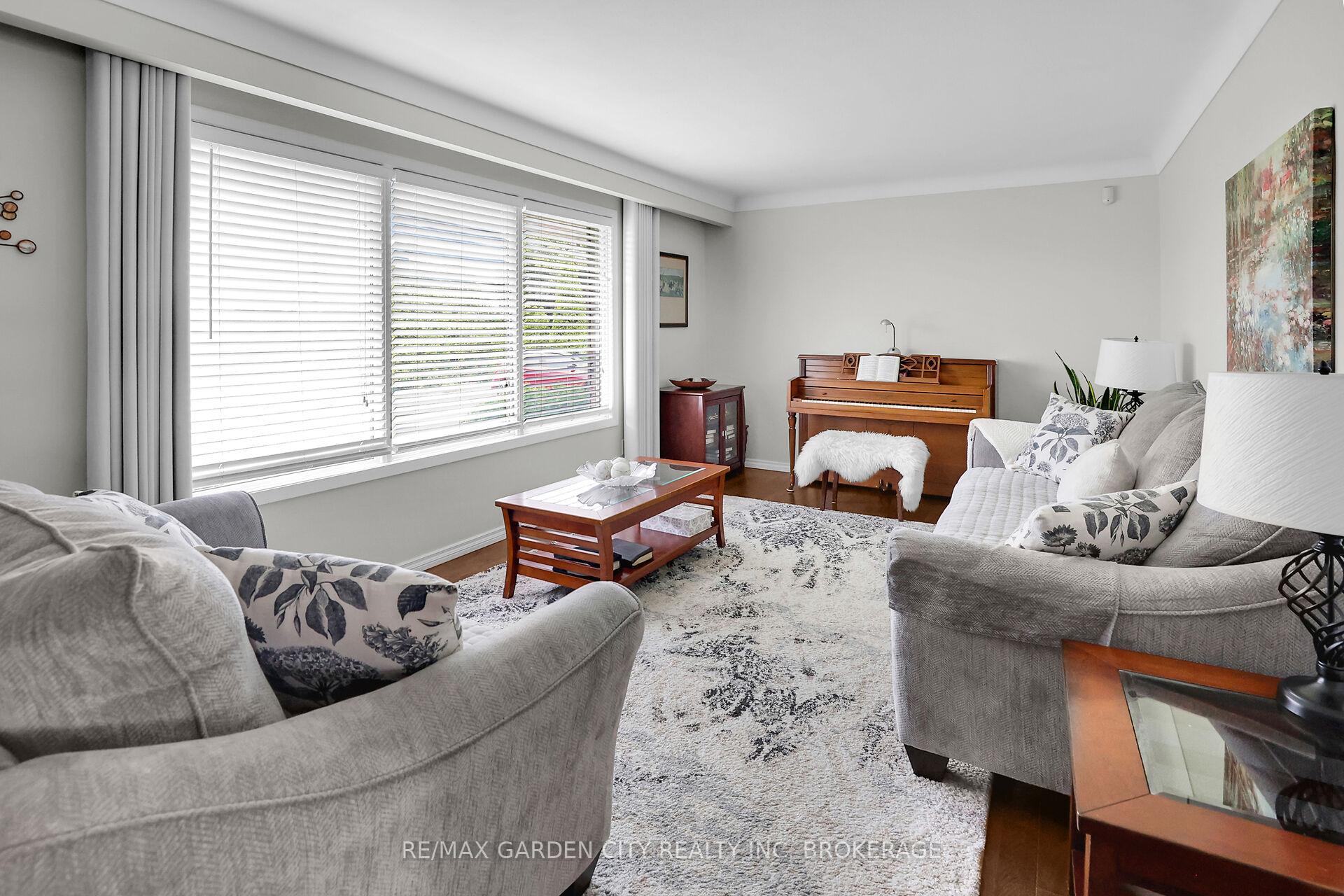Photo 7 of 4399 Fifteenth Street, Lincoln, Lincoln-Jordan/Vineland — HOMEH