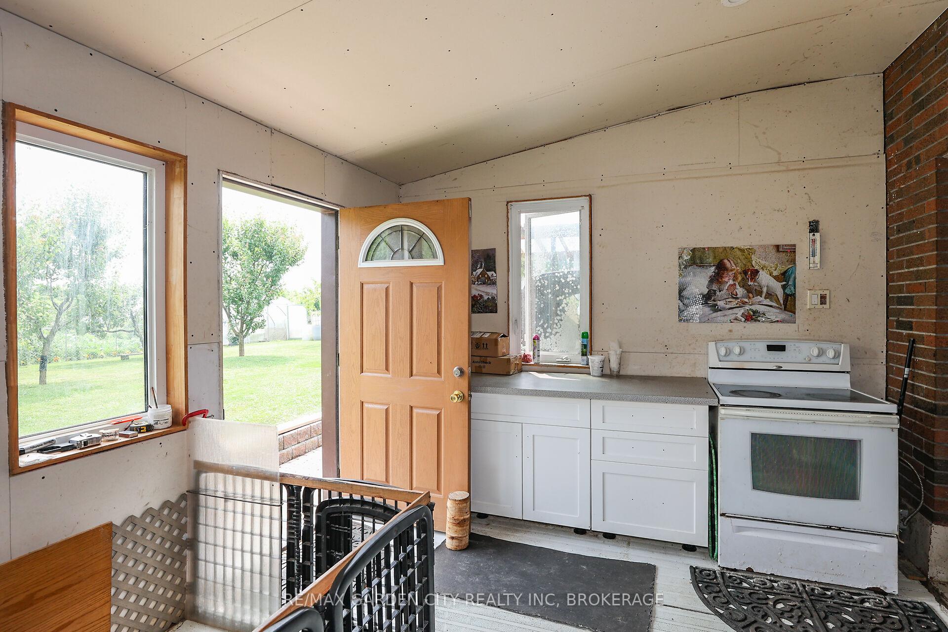 Photo 12 of 4399 Fifteenth Street, Lincoln, Lincoln-Jordan/Vineland — HOMEH