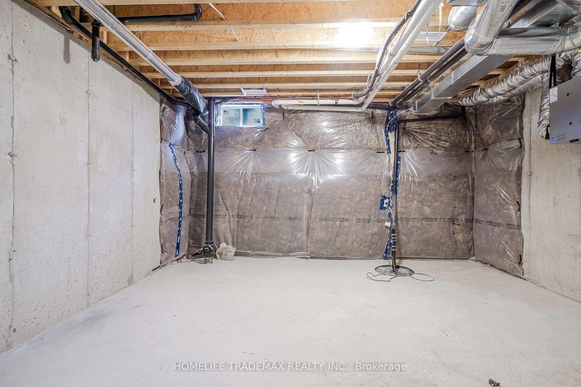 Photo 43 of 770 Eddystone Path, Oshawa, Donevan — HOMEH