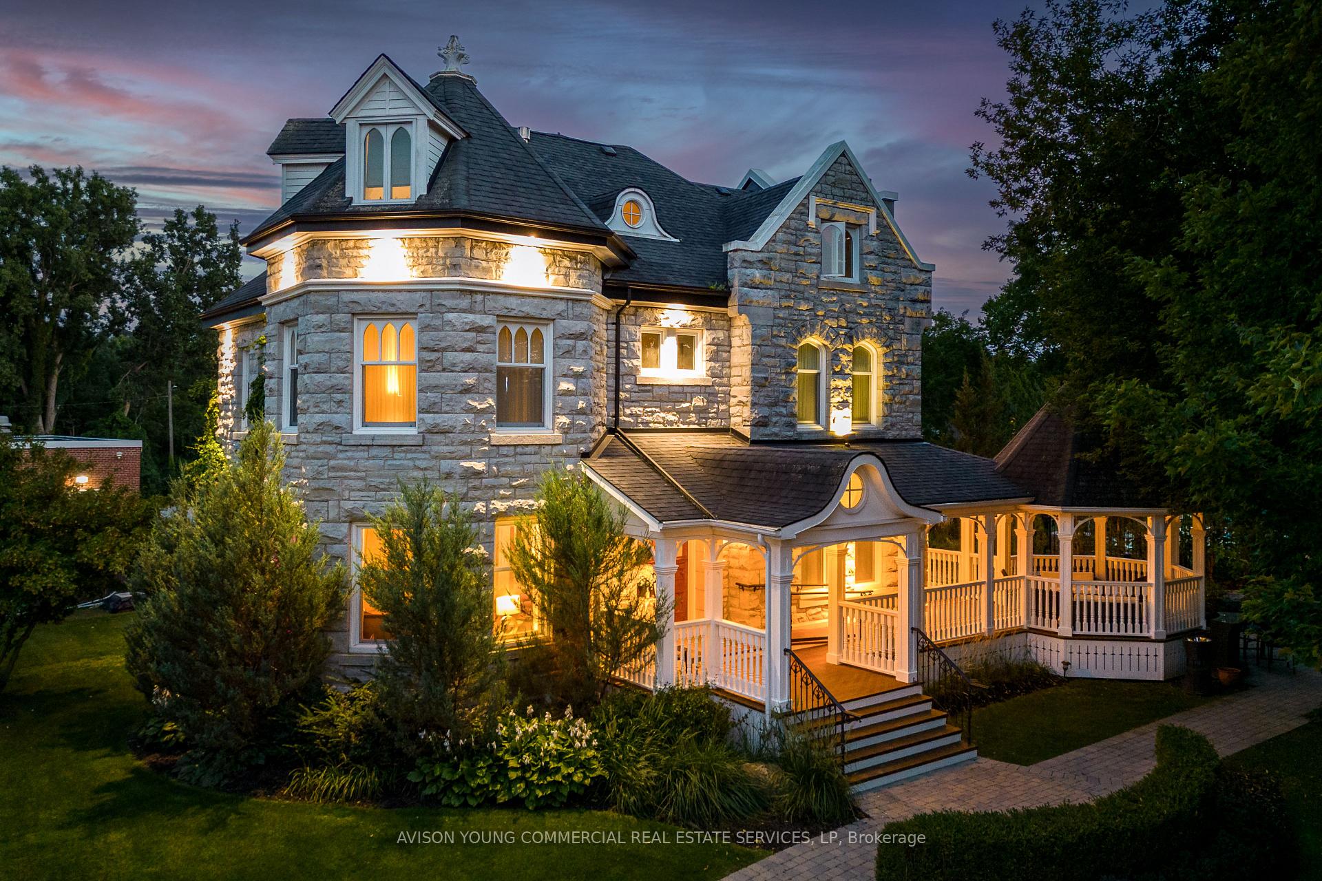 Photo 1 of 10 Chapel Street, Prince Edward County, Picton — HOMEH