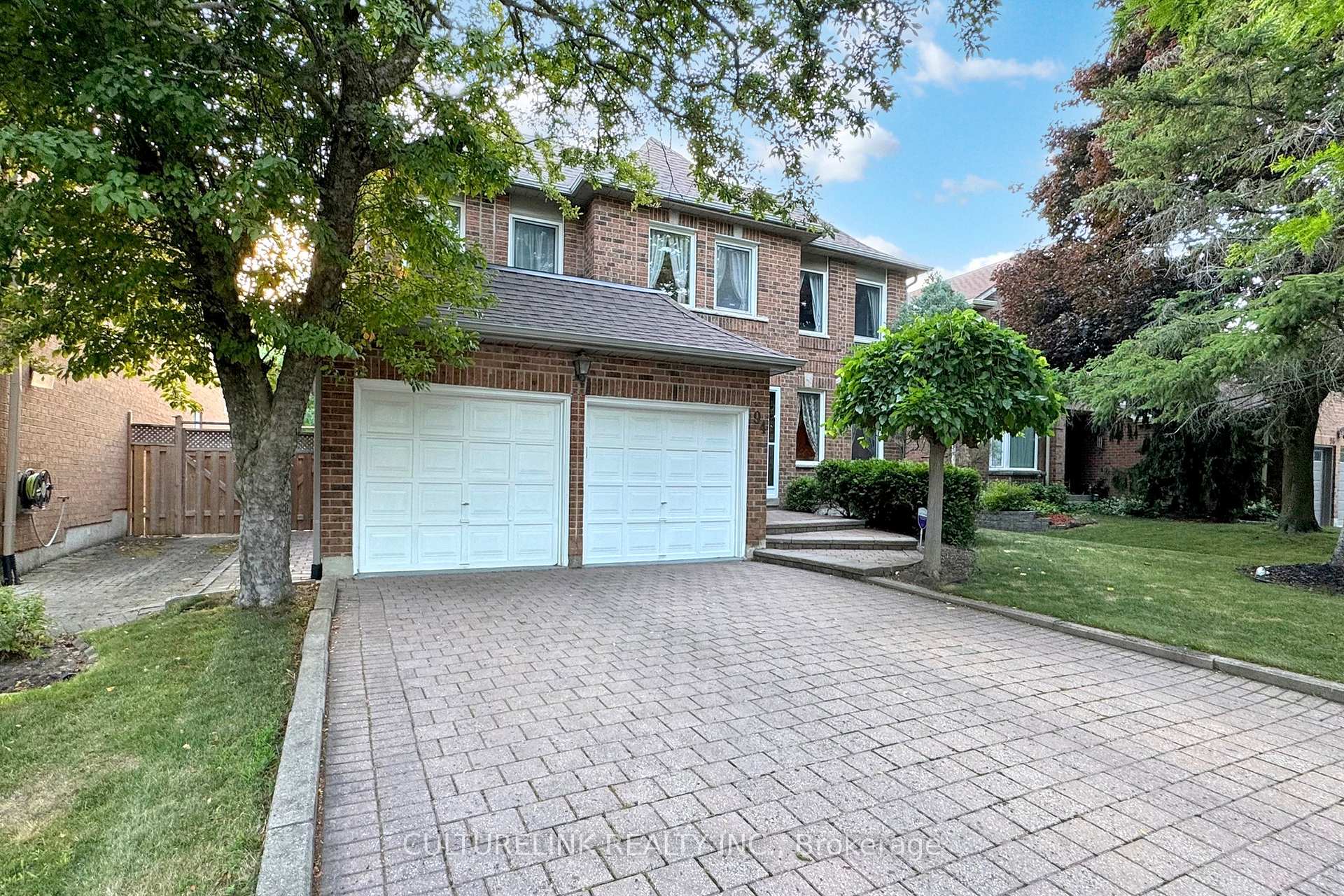 Photo 1 of 94 Coledale Road, Markham, Unionville — HOMEH