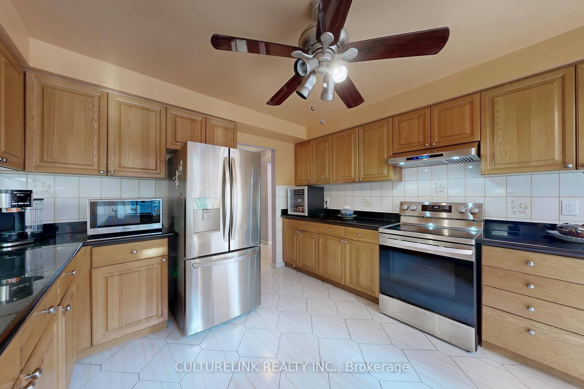 Photo 27 of 94 Coledale Road, Markham, Unionville — HOMEH