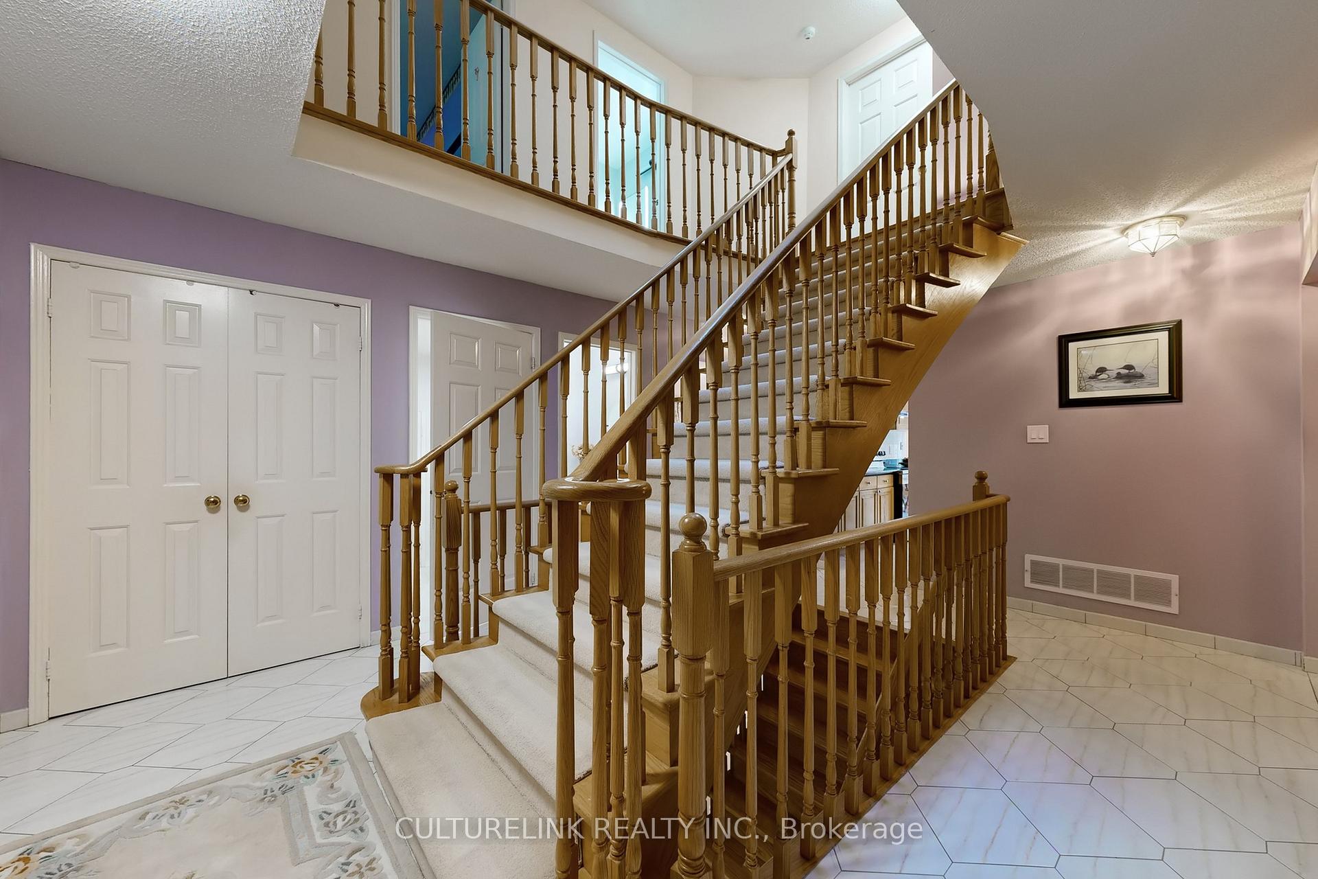 Photo 14 of 94 Coledale Road, Markham, Unionville — HOMEH