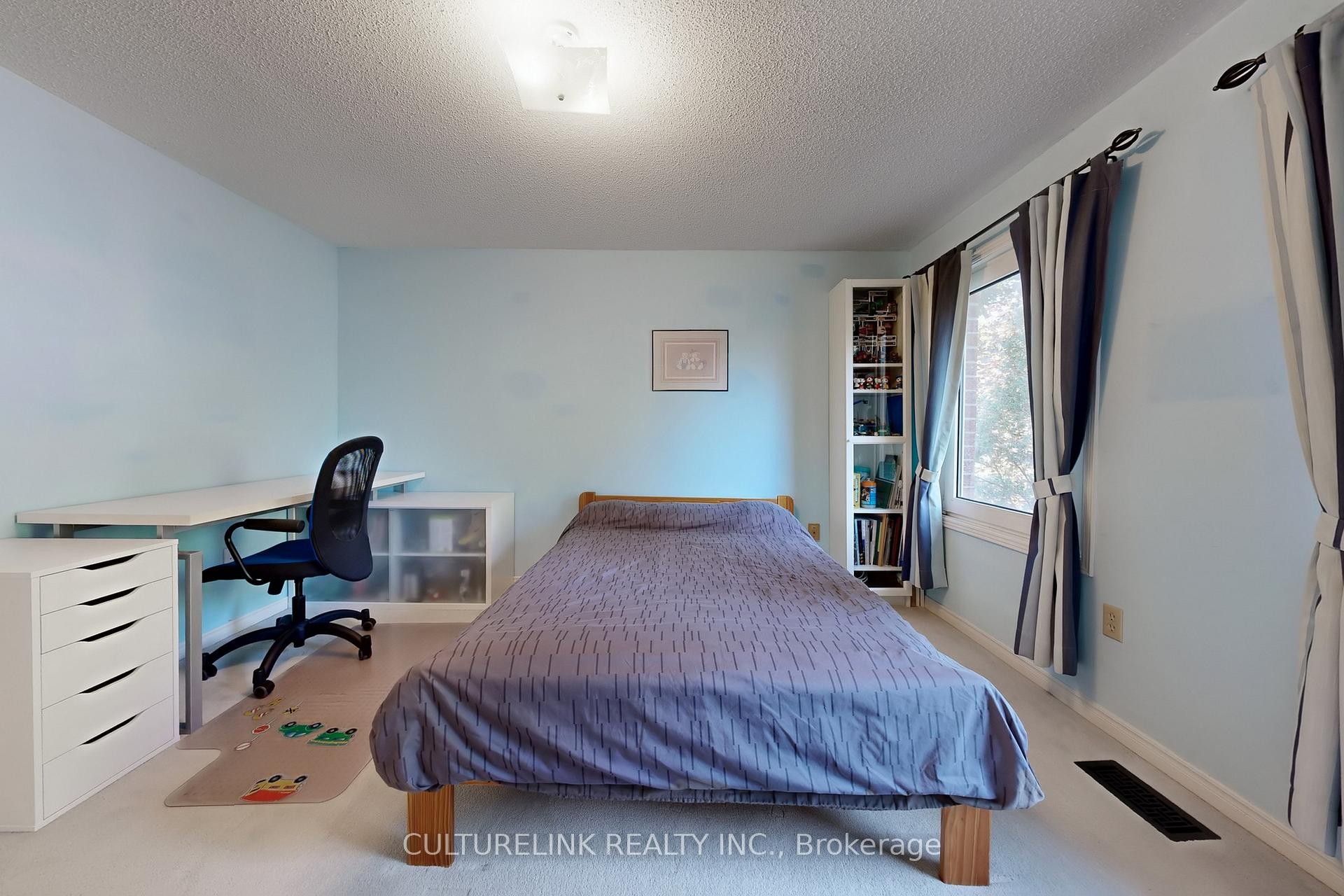 Photo 30 of 94 Coledale Road, Markham, Unionville — HOMEH
