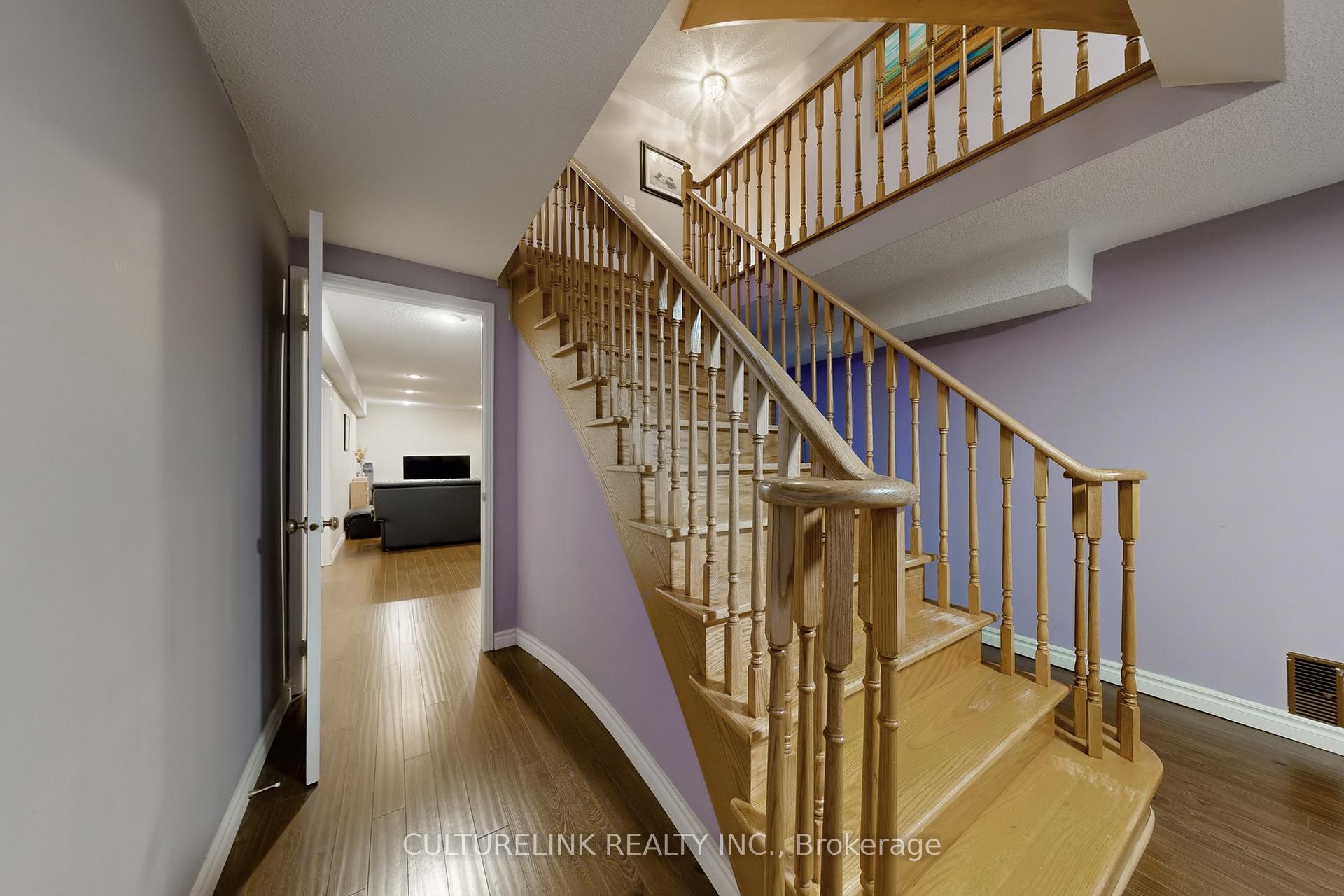 Photo 39 of 94 Coledale Road, Markham, Unionville — HOMEH