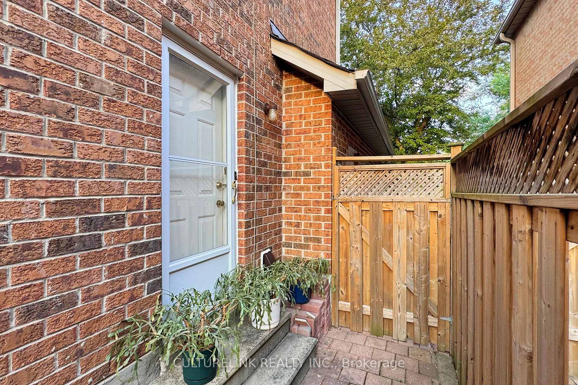 Photo 47 of 94 Coledale Road, Markham, Unionville — HOMEH