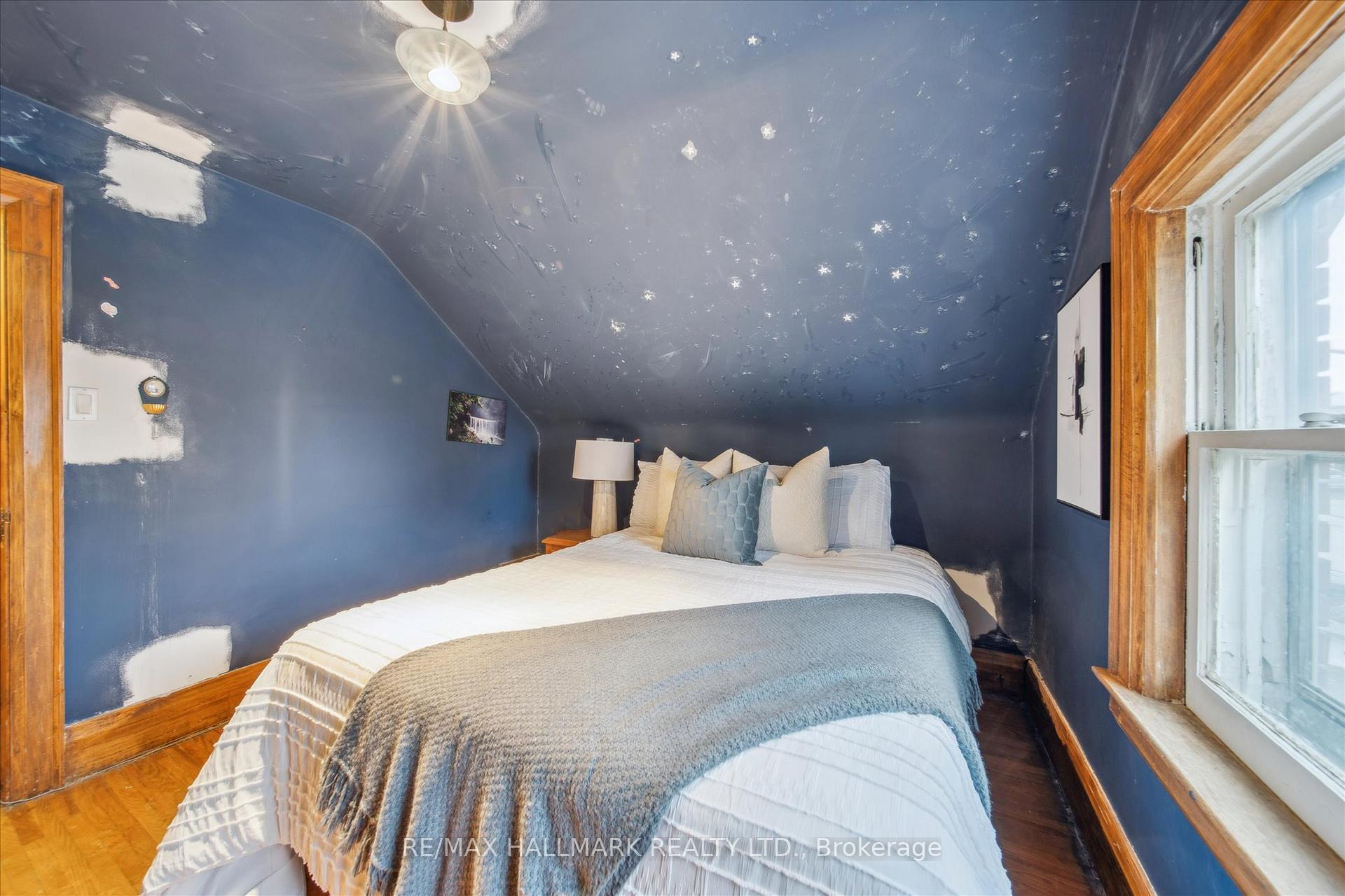 Photo 10 of 510 Northcliffe Boulevard, Toronto, Oakwood Village — HOMEH