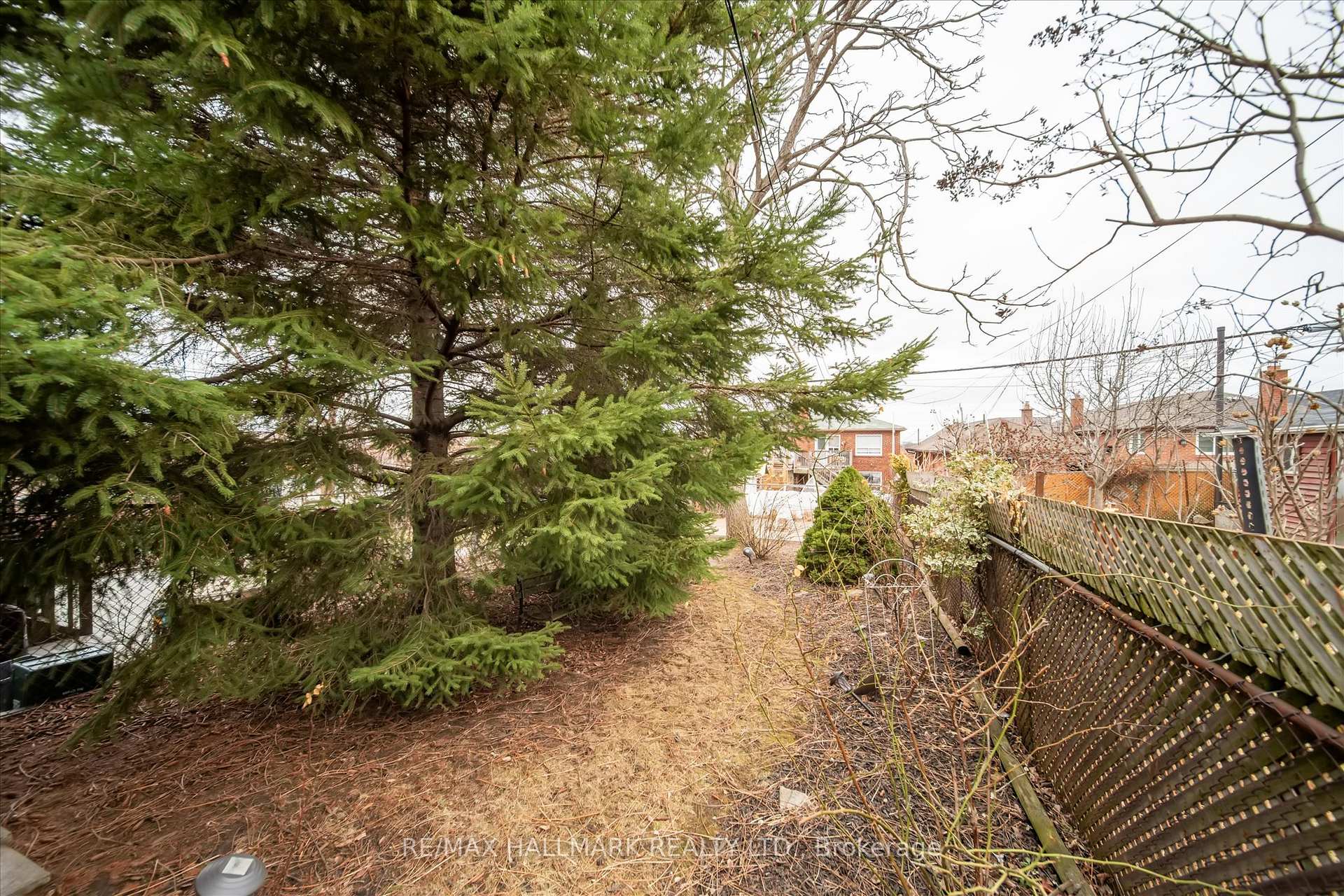 Photo 36 of 510 Northcliffe Boulevard, Toronto, Oakwood Village — HOMEH