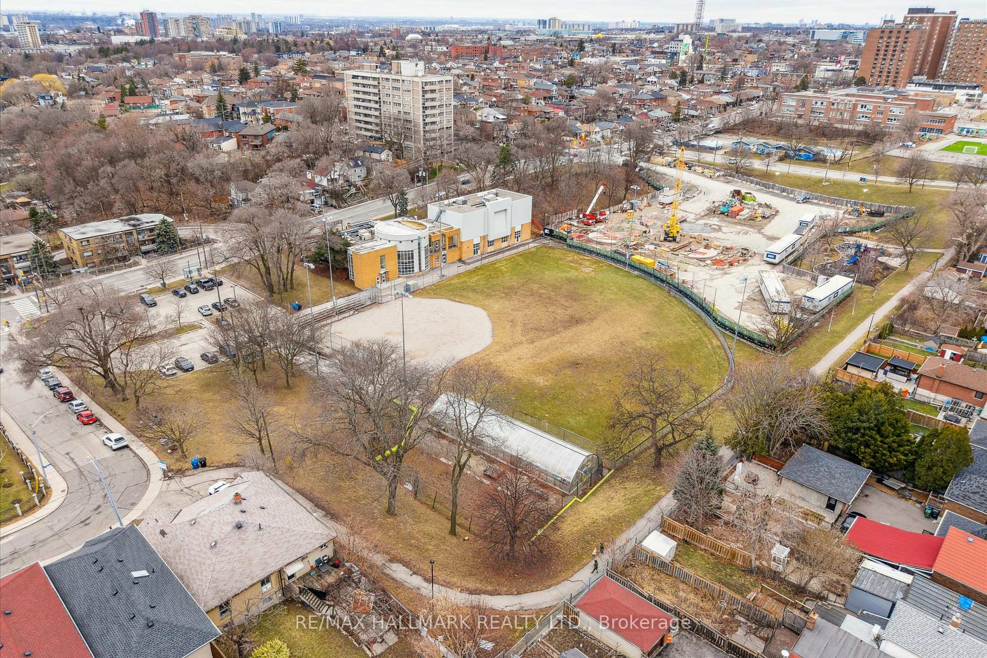 Photo 27 of 510 Northcliffe Boulevard, Toronto, Oakwood Village — HOMEH