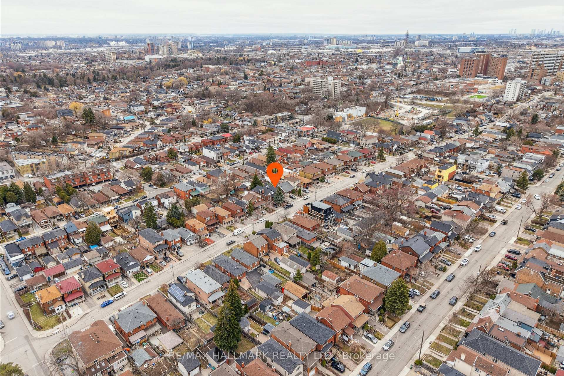 Photo 19 of 510 Northcliffe Boulevard, Toronto, Oakwood Village — HOMEH