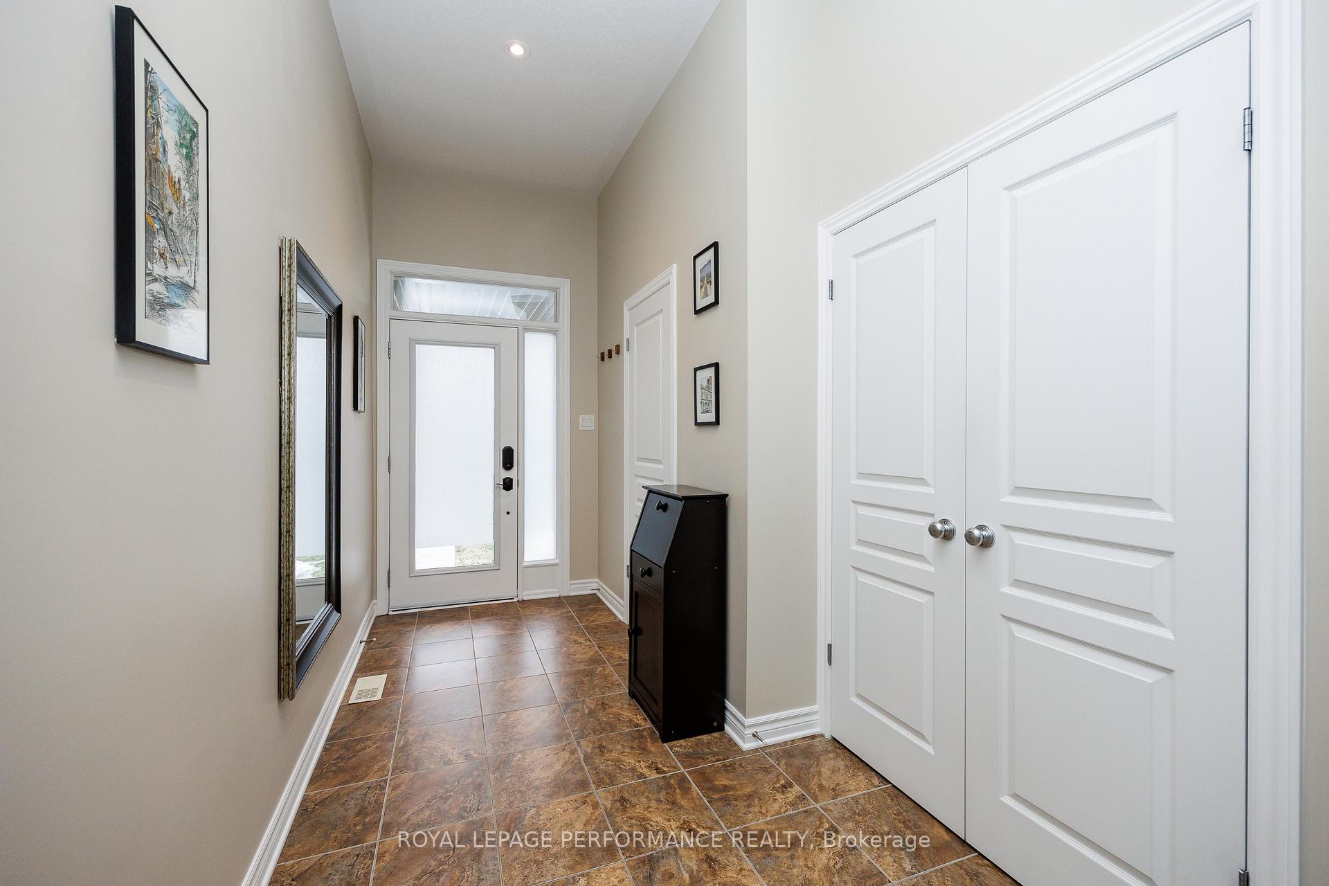 Photo 6 of 104 Popplewell Crescent, Ottawa, Barrhaven - Cedargrove/Fraserdale — HOMEH
