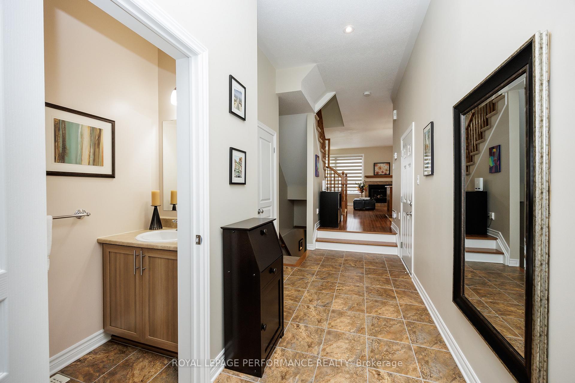 Photo 8 of 104 Popplewell Crescent, Ottawa, Barrhaven - Cedargrove/Fraserdale — HOMEH