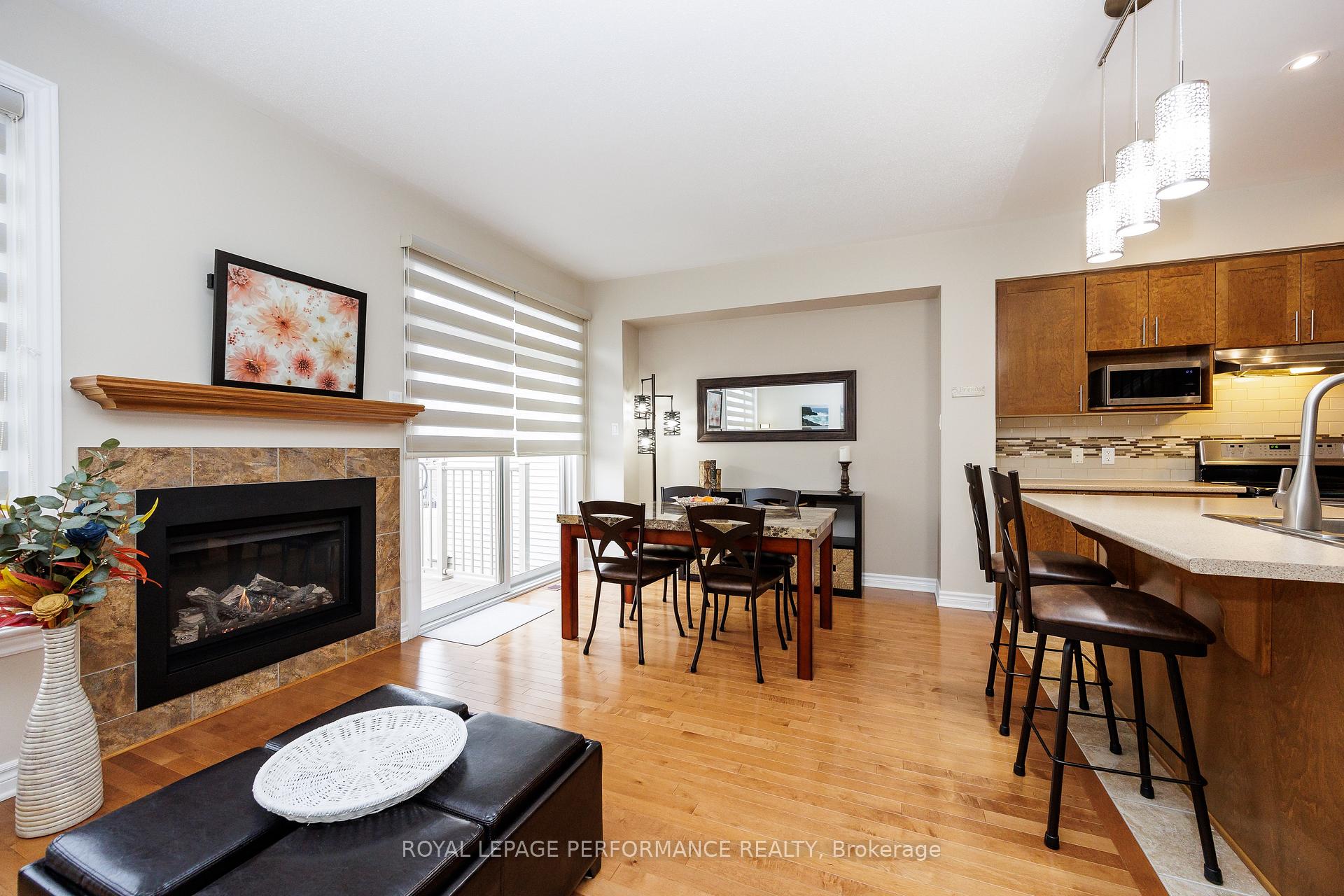 Photo 13 of 104 Popplewell Crescent, Ottawa, Barrhaven - Cedargrove/Fraserdale — HOMEH