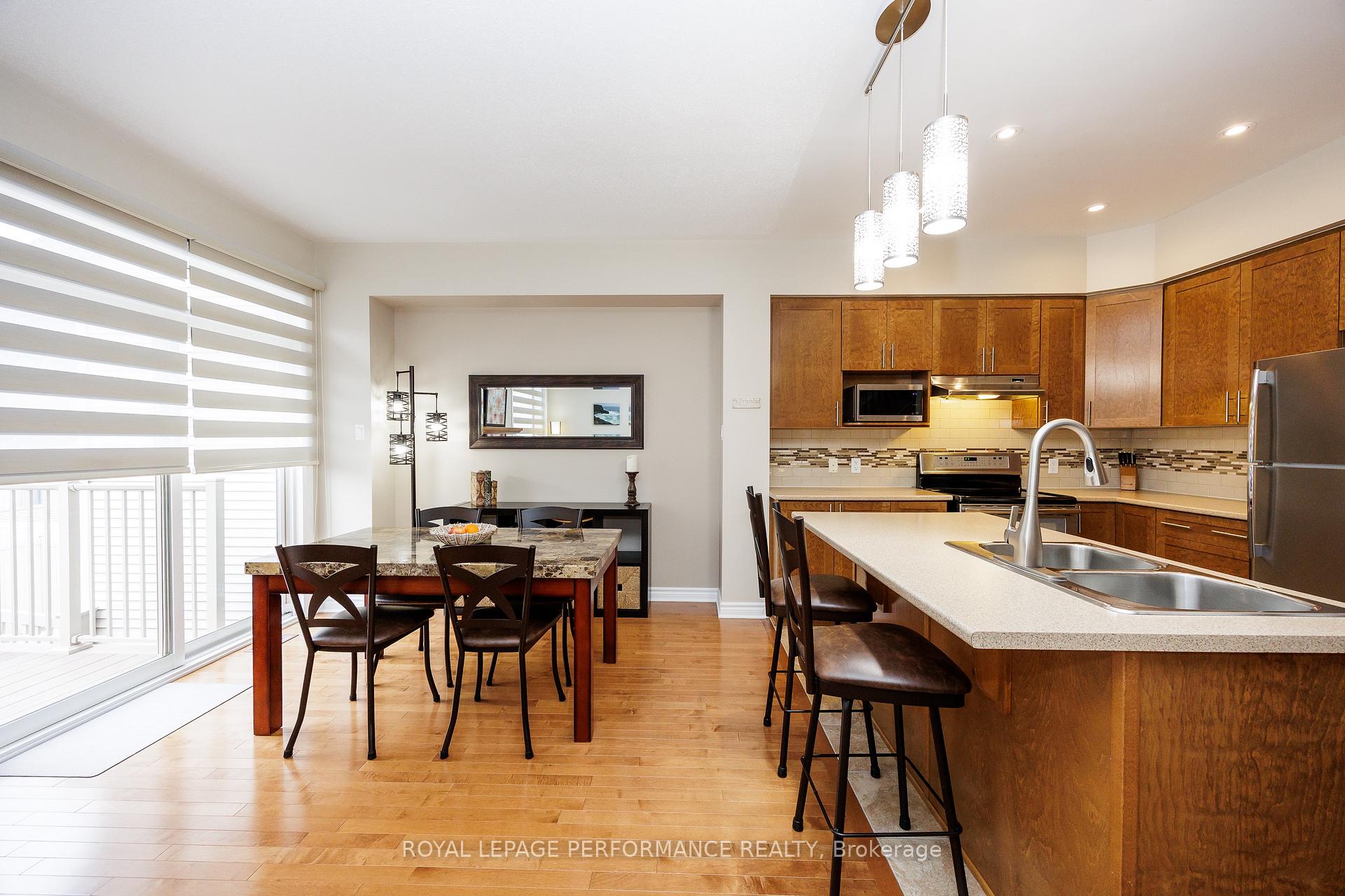 Photo 15 of 104 Popplewell Crescent, Ottawa, Barrhaven - Cedargrove/Fraserdale — HOMEH