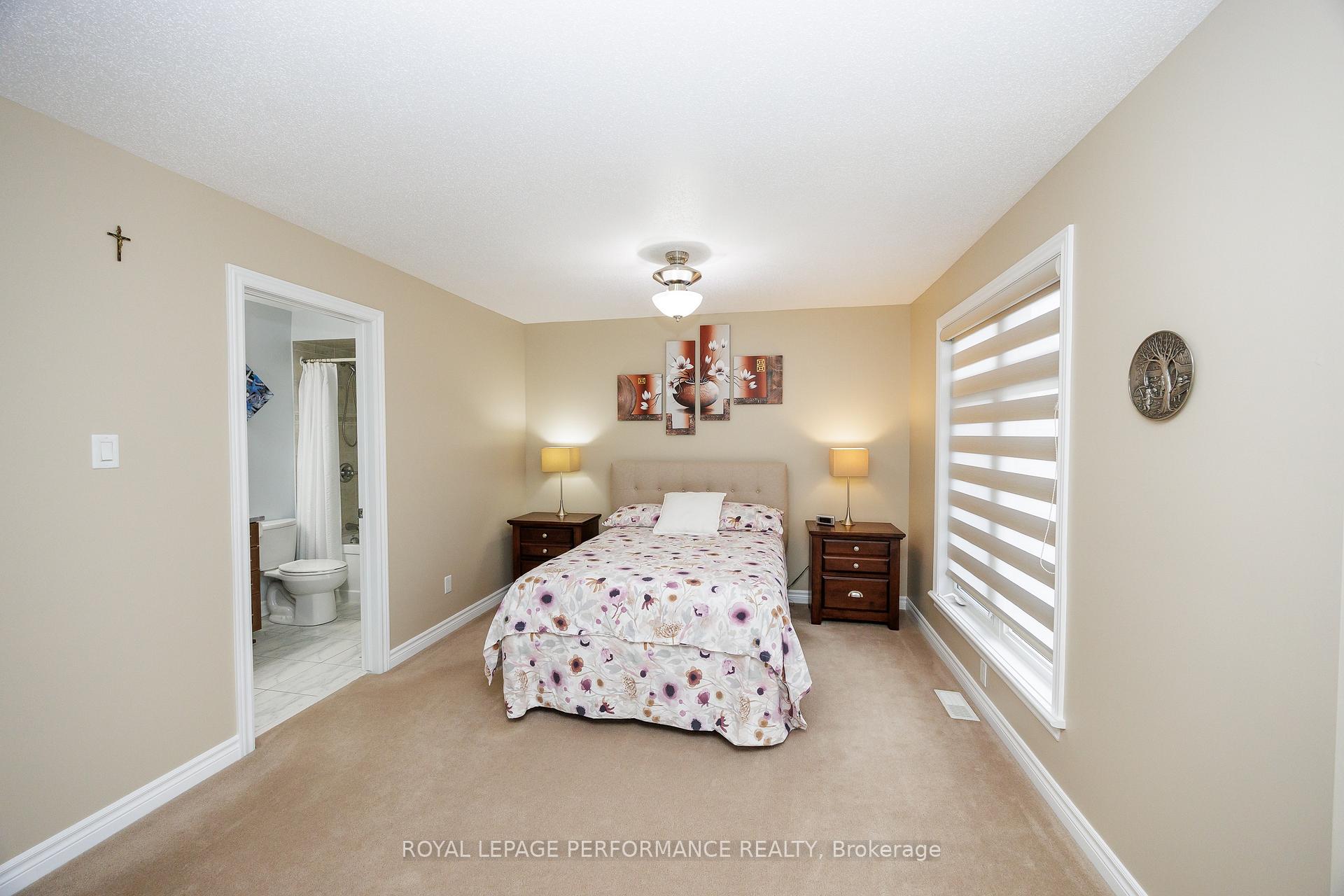 Photo 23 of 104 Popplewell Crescent, Ottawa, Barrhaven - Cedargrove/Fraserdale — HOMEH