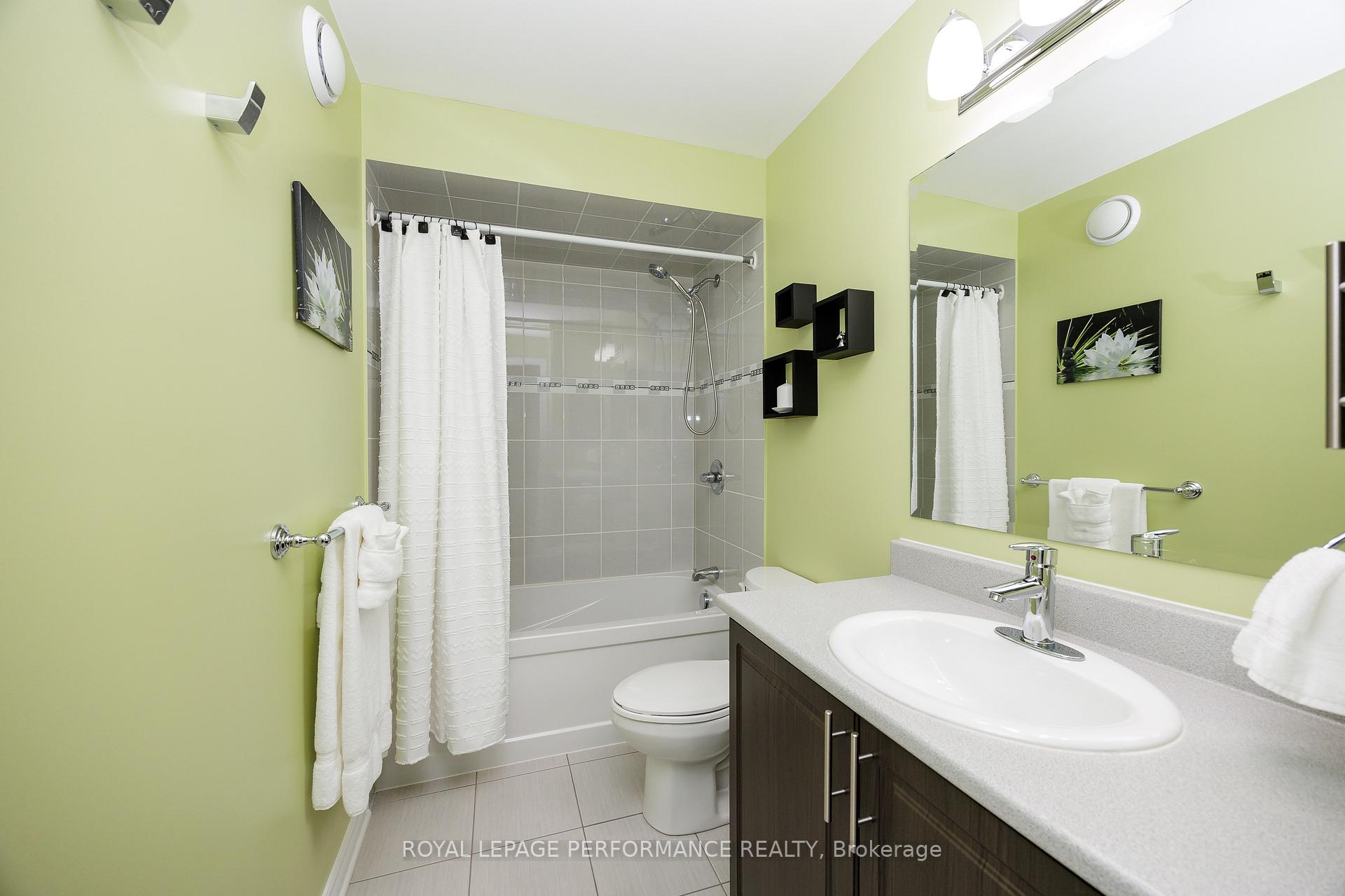 Photo 33 of 104 Popplewell Crescent, Ottawa, Barrhaven - Cedargrove/Fraserdale — HOMEH