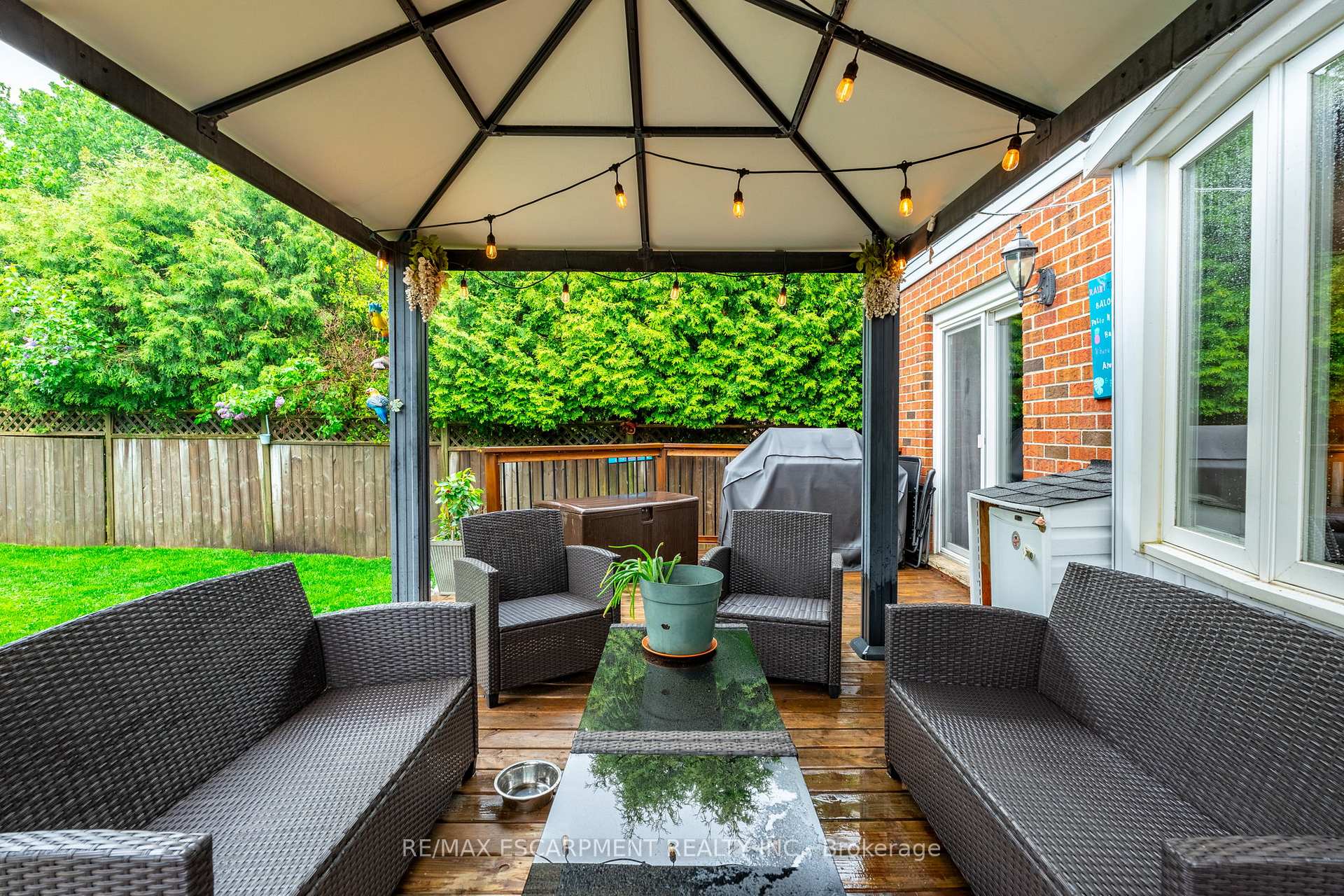 Photo 40 of 24 Vance Crescent, Hamilton, Waterdown — HOMEH